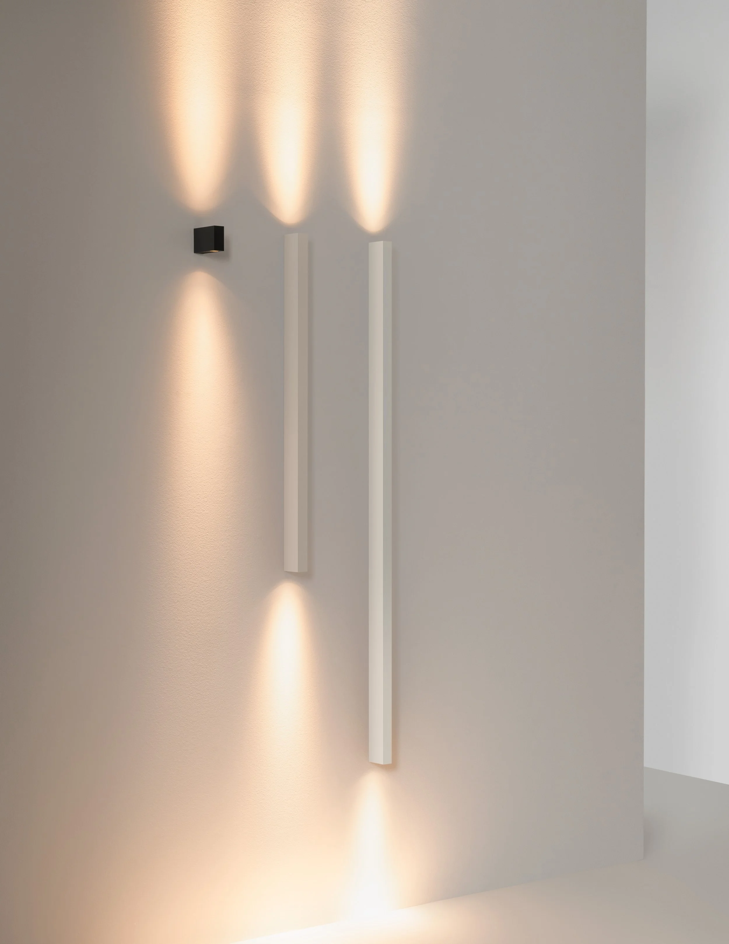 Vibia_Offset_1770-11_1772-24_1774-24.jpg