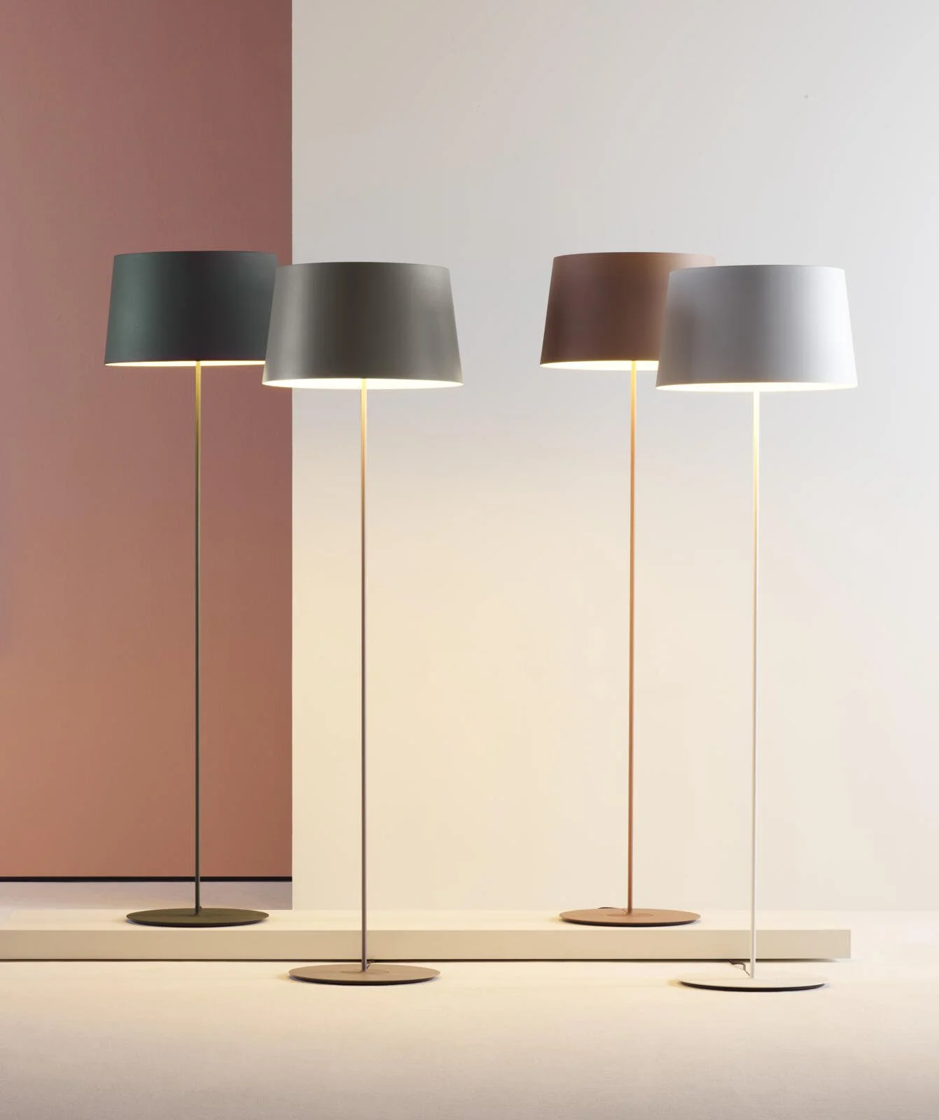 Vibia_Warm_4906-10_4906-25_4906-28_4906-56_preview.jpg