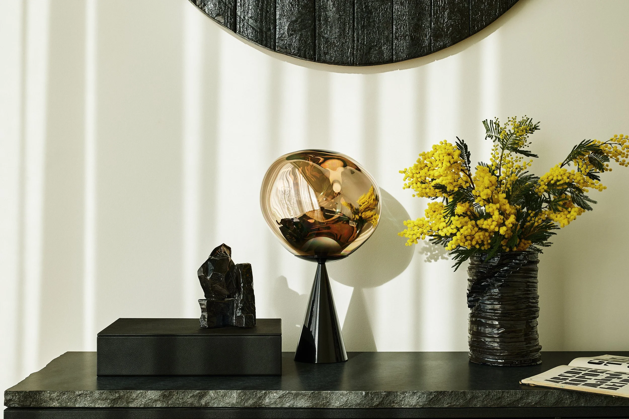 2023-01-16_TOM_DIXON_OPD4601 - MELT Cone Fat Table Gold.jpg