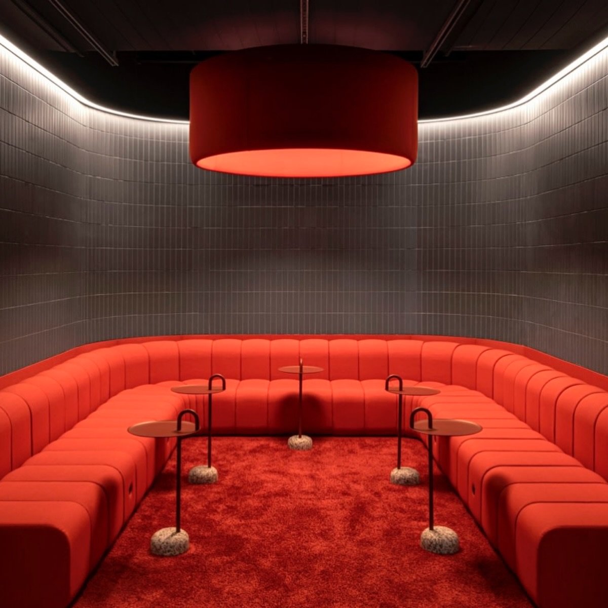 Acoustic lighting is designed to reduce distraction, address noise challenges, and deliver functional illumination that supports the modern workplace.

By combining high-performance lighting with sound-absorbing materials, acoustic fixtures solve two