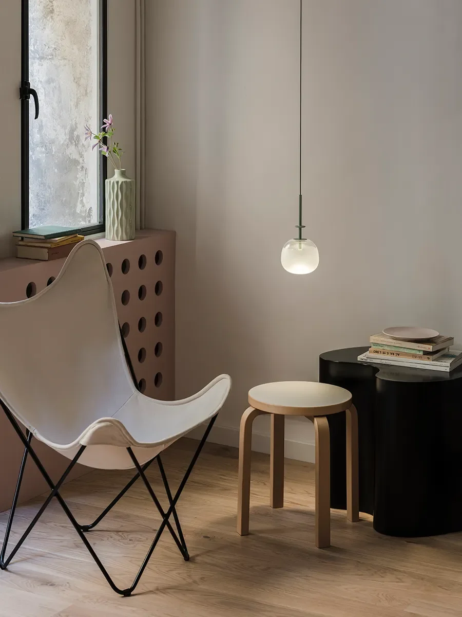 Tempo_Hanging_IG_7_da145565a3.webp