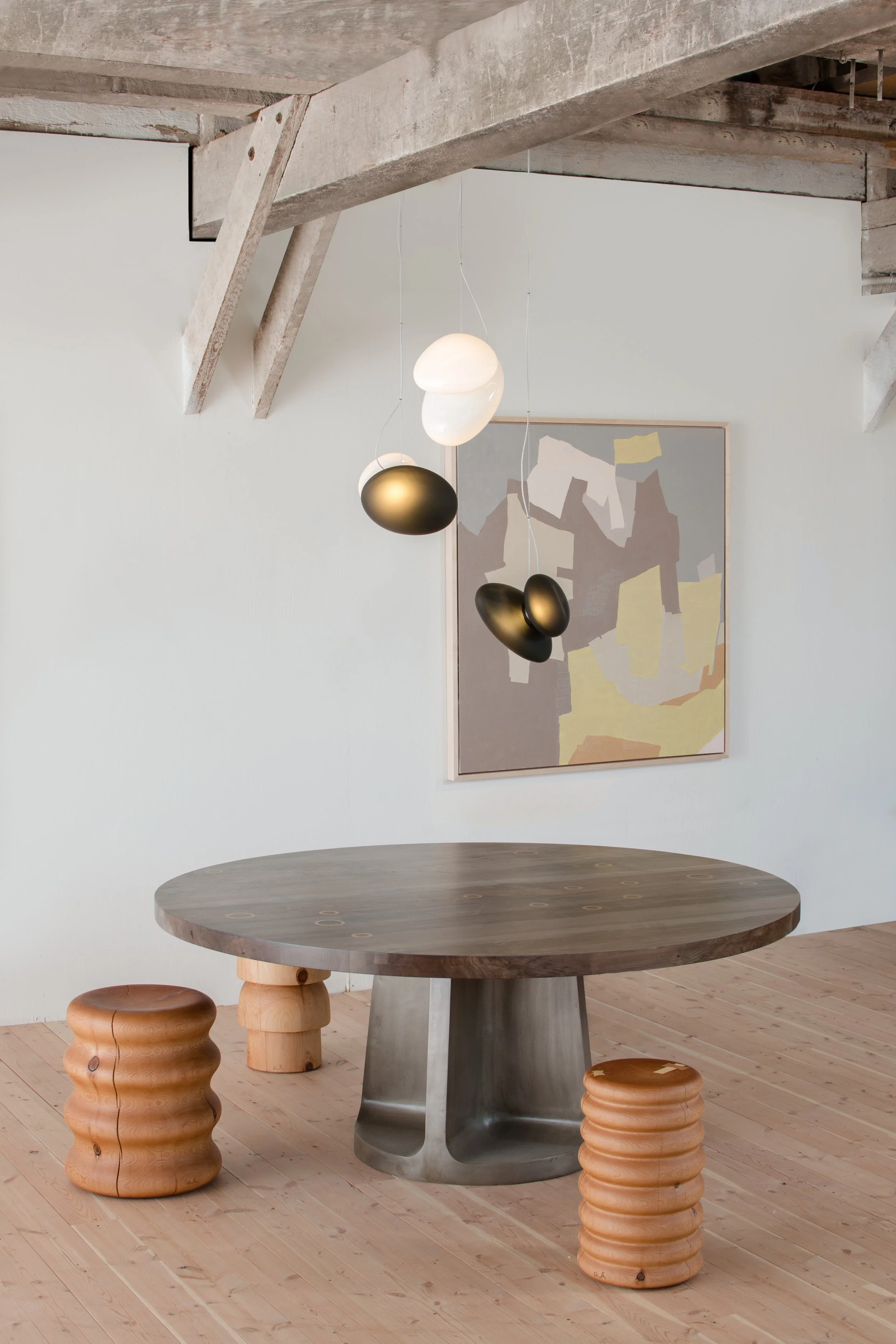 ANDlight_Pebble_Chandelier_InSitu_CourtesyofANDlight_1.jpg