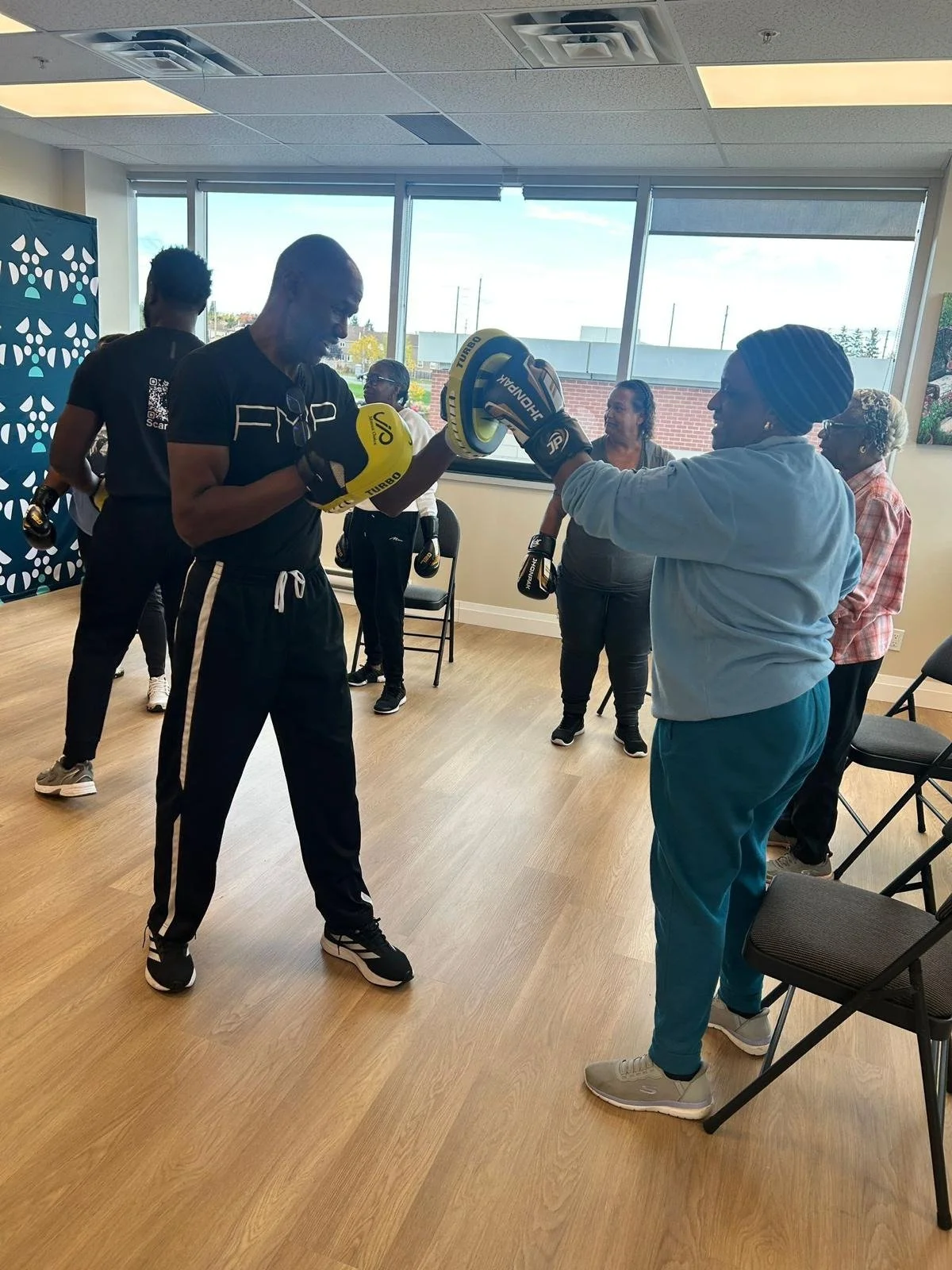 dfcc-seniors-fitness-03.jpg