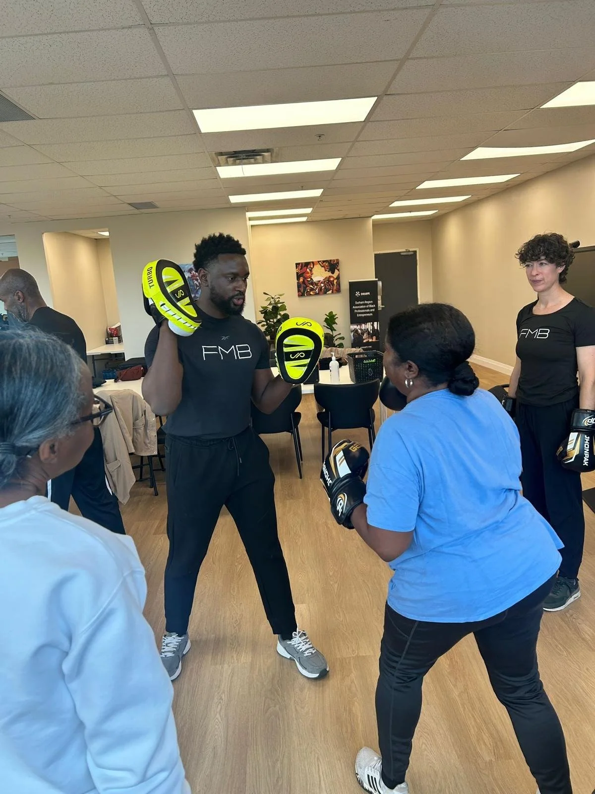dfcc-seniors-fitness-02.jpg