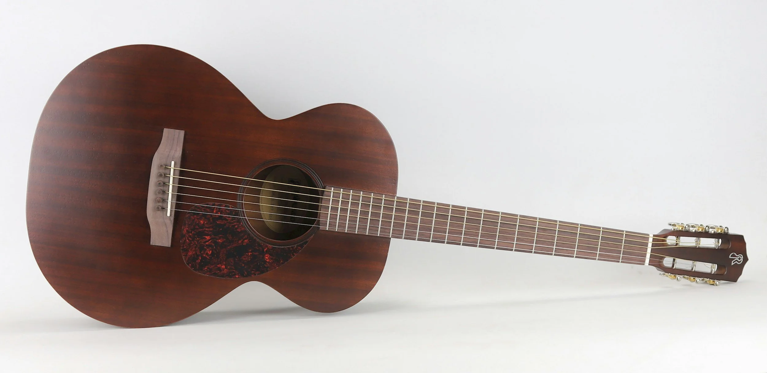 Everything Parents Need to Know About Classical Guitar Lessons