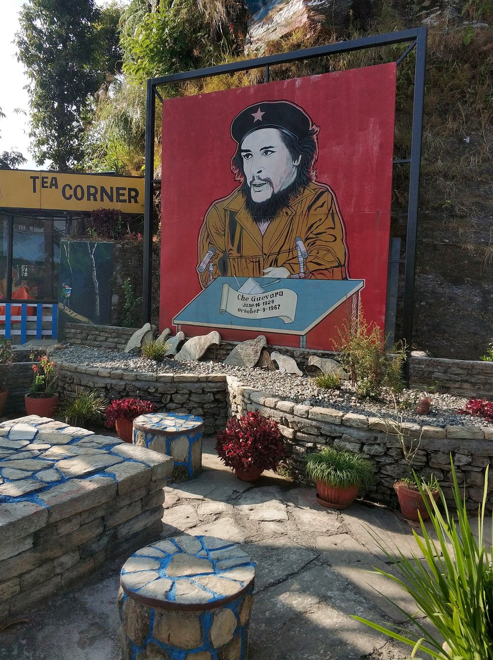  …none other than Che Guevara greeting you for a cup of tea. The irony being that most of the 2hr walk not spent whining to yourself, ended up being an internal monologue cursing the scam that is modern day capitalism. 