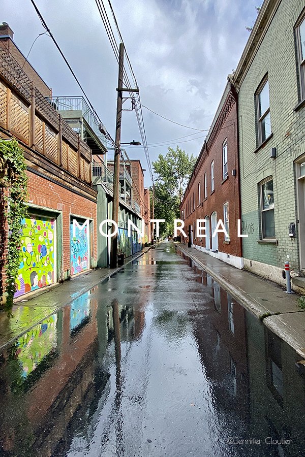 MONTREAL souvenir kit