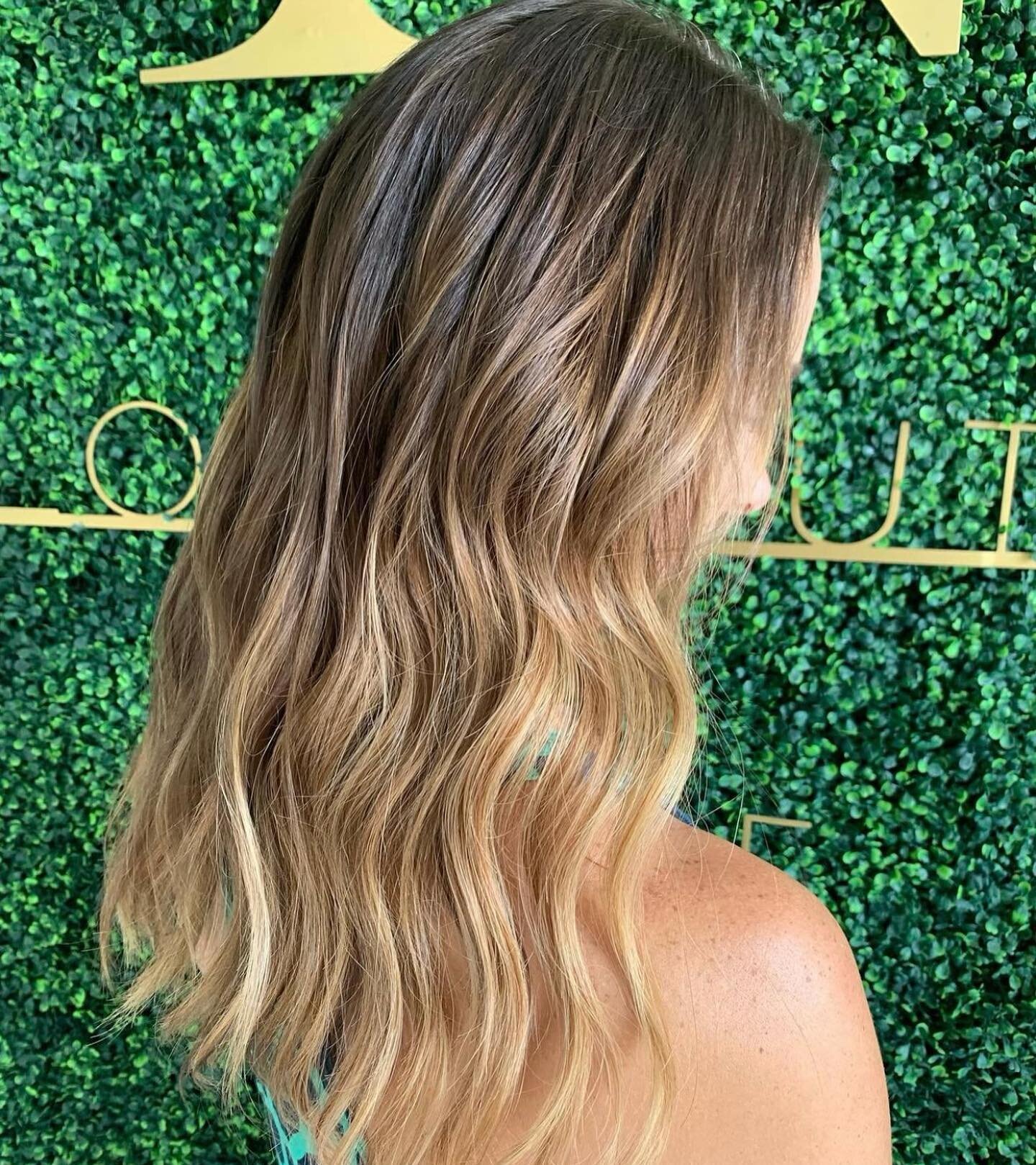 Successful move up day! ✨

Expert Stylist:&nbsp;@jessyfernandezhair&nbsp;will make sure your extensions are invisible from every angle!

👉 Swipe to see the before pic! 

Elevate your hair experience and call us to book an appointment today (239)597-