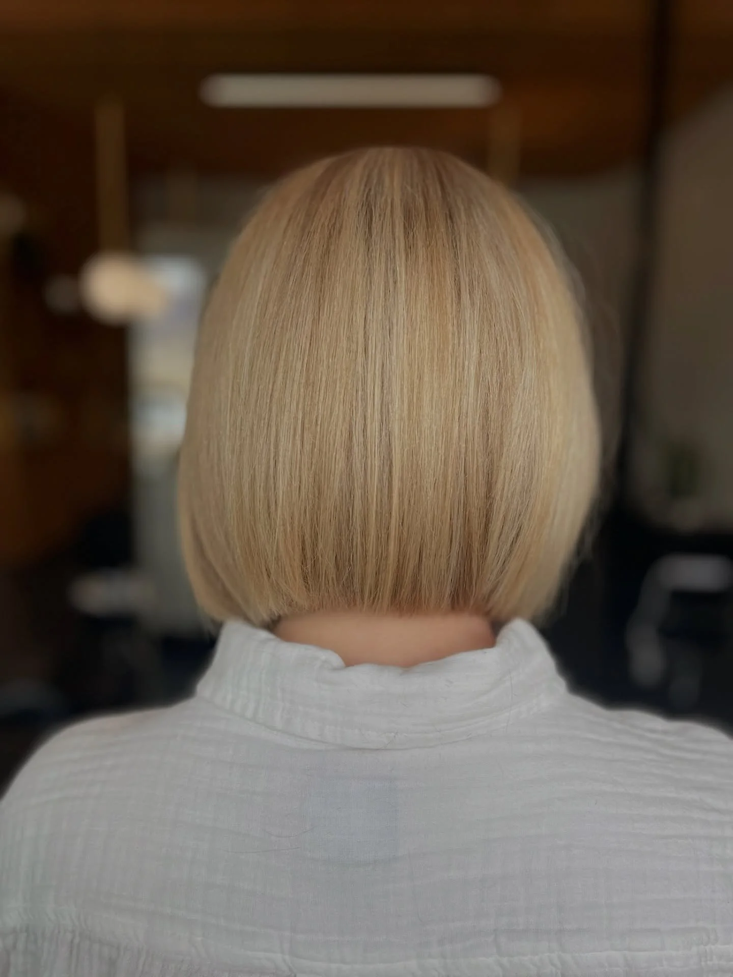 Blunt Bob with just the right amount of soft texture in the ends ✨ by @jaclynd_hair 
.
.
.
Durango Colorado Hair
Durango Colorado Hairstylist 
Southwest Colorado Hair 
Southwest Colorado Hairstylist
Durango Colorado Salon