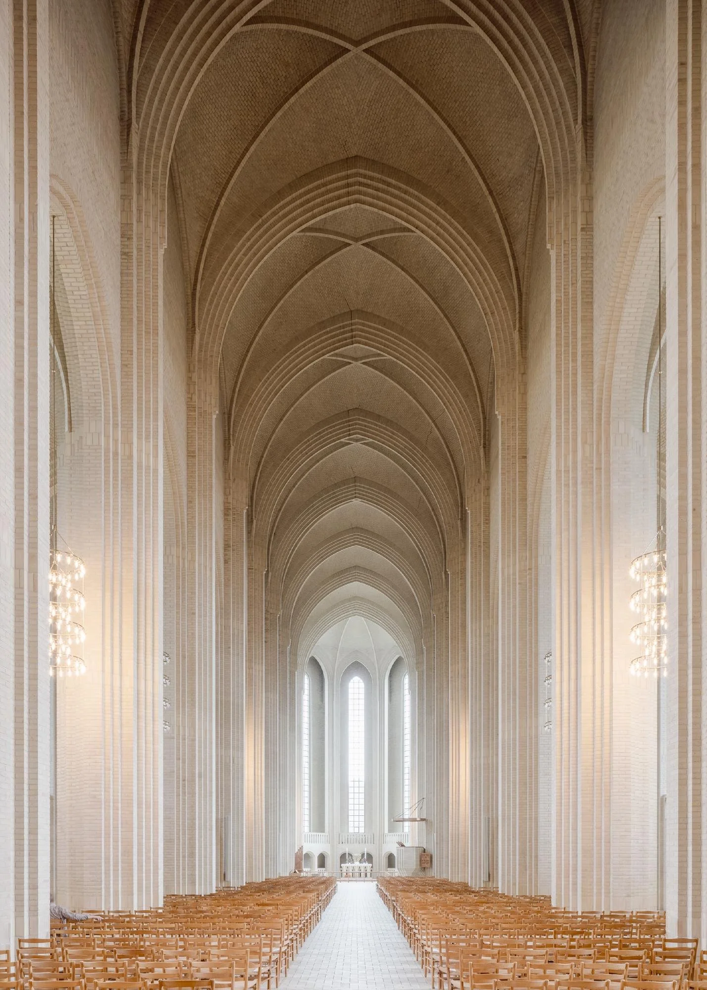 Peder Vilhelm Jensen-Klint + Kaare Klint . Grundtvigs Kirke,  Copenhagen. 1921–1940. Photo by Roc Isern