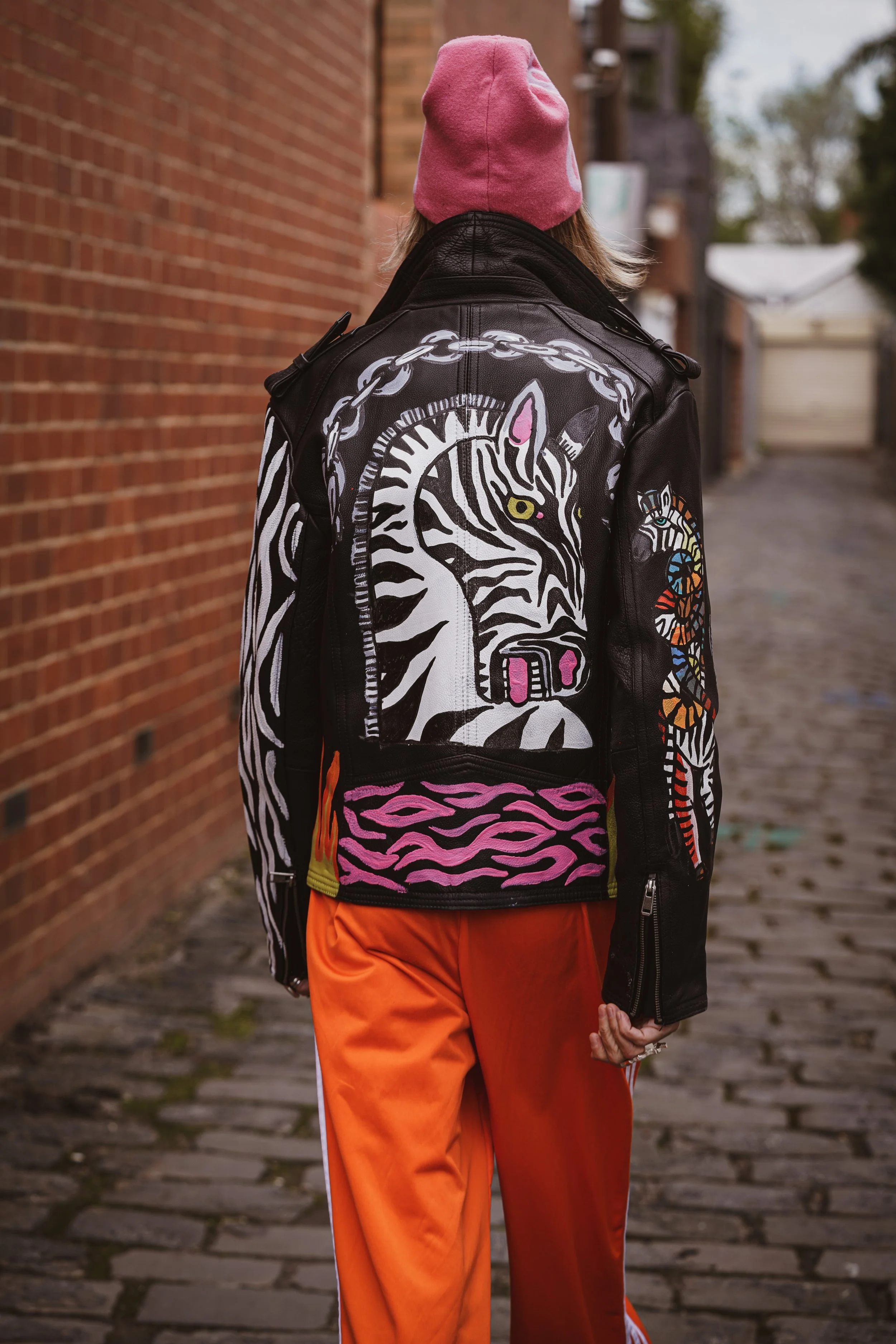 FASHION AS AN ART PRACTICE - EXPLORING THE INTERSECTION OF FASHION AND ART FROM A FIRST NATIONS FOCUS