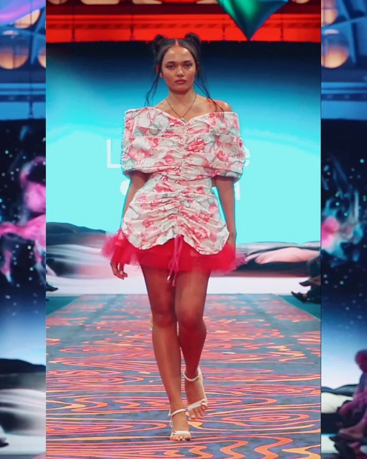 BACK IN BLAK RUNWAY  A powerful celebration of fashion, culture and storytelling, Back in Blak Runway showcases full collections and standout works from an exciting cohort of First Nations designers and artisans. 

Curated by @mobinfashion, this runw