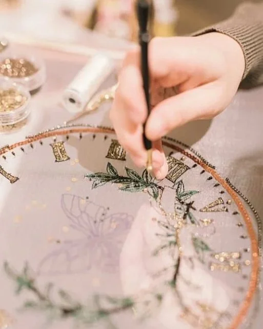 DISCOVER THE ART OF FRENCH EMBROIDERY