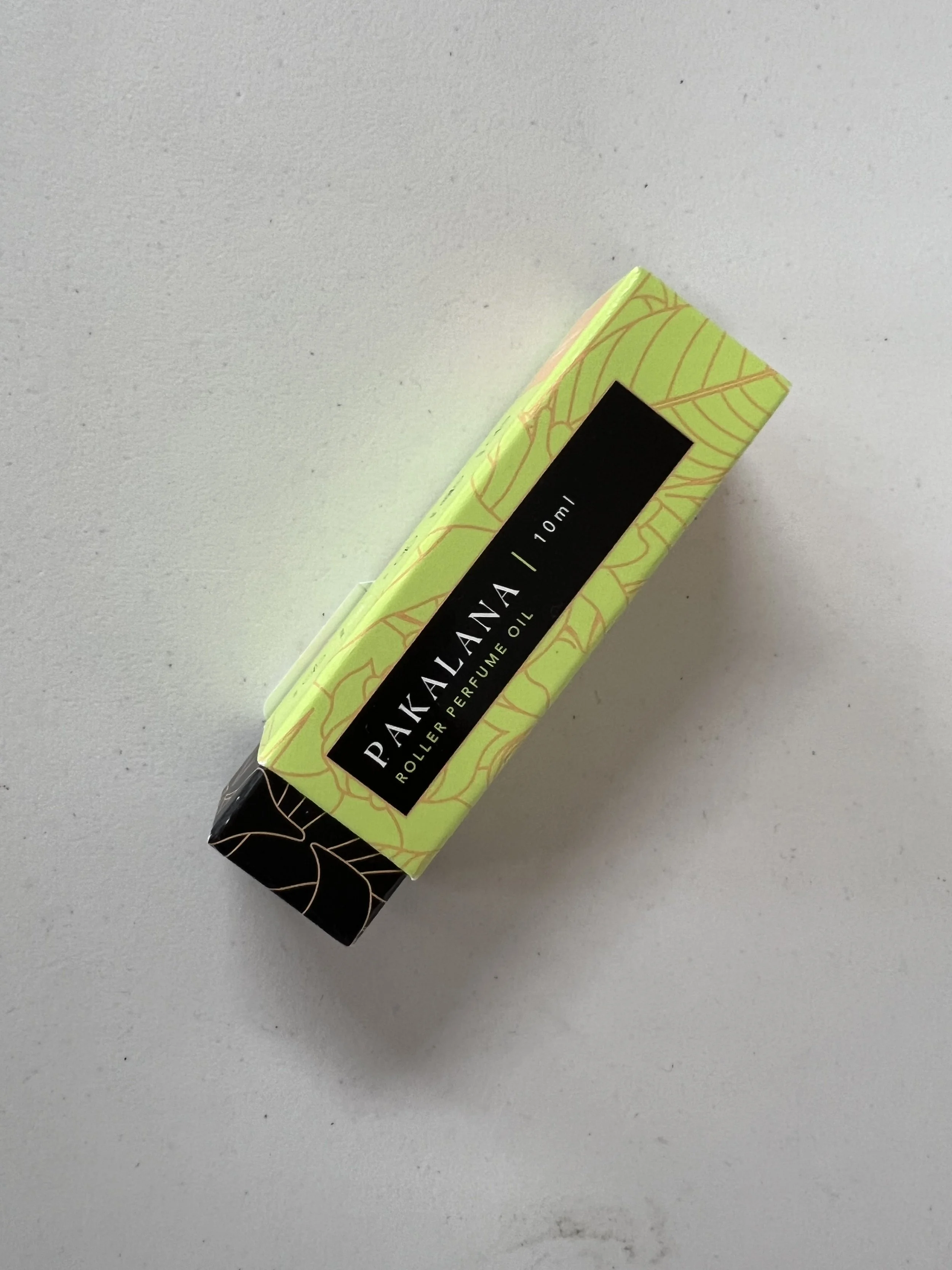 Pakalana Roller Perfume box.