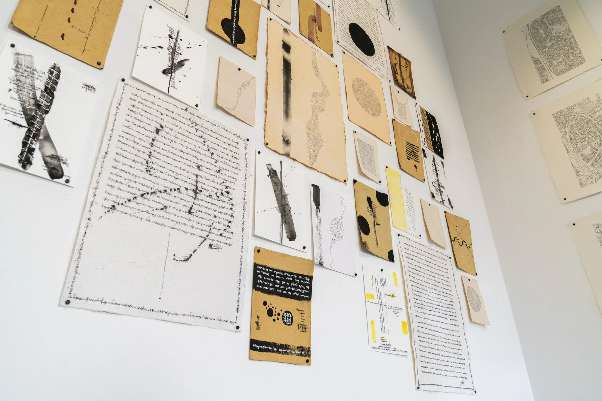 🎨 Two workshops are coming up as part of my (be)longing exhibition at @bethlemgallery.

First up, micro-commissioned artist Nina Gross (@ninagrossartist) is leading a making workshop exploring the spaces we inhabit, the role of memory, and how we ca