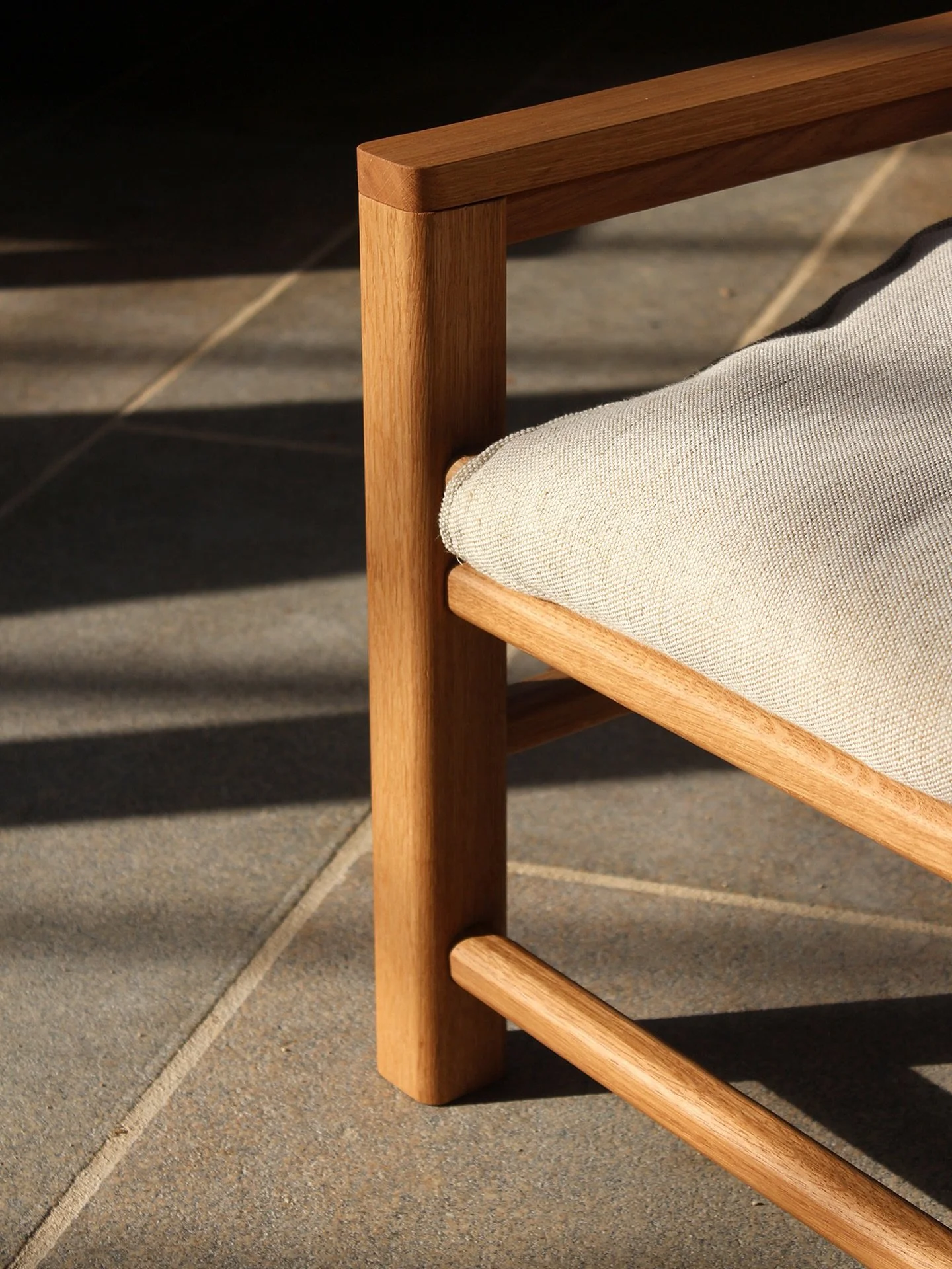 Fauteuil DUKE v.2 | Still in Progress
Cela fait plusieurs mois que nous travaillons sur la nouvelle version de notre fauteuil Duke.
Un projet qui devait &ecirc;tre &ldquo;bient&ocirc;t pr&ecirc;t&rdquo; cet &eacute;t&eacute; &hellip; et qui, comme so