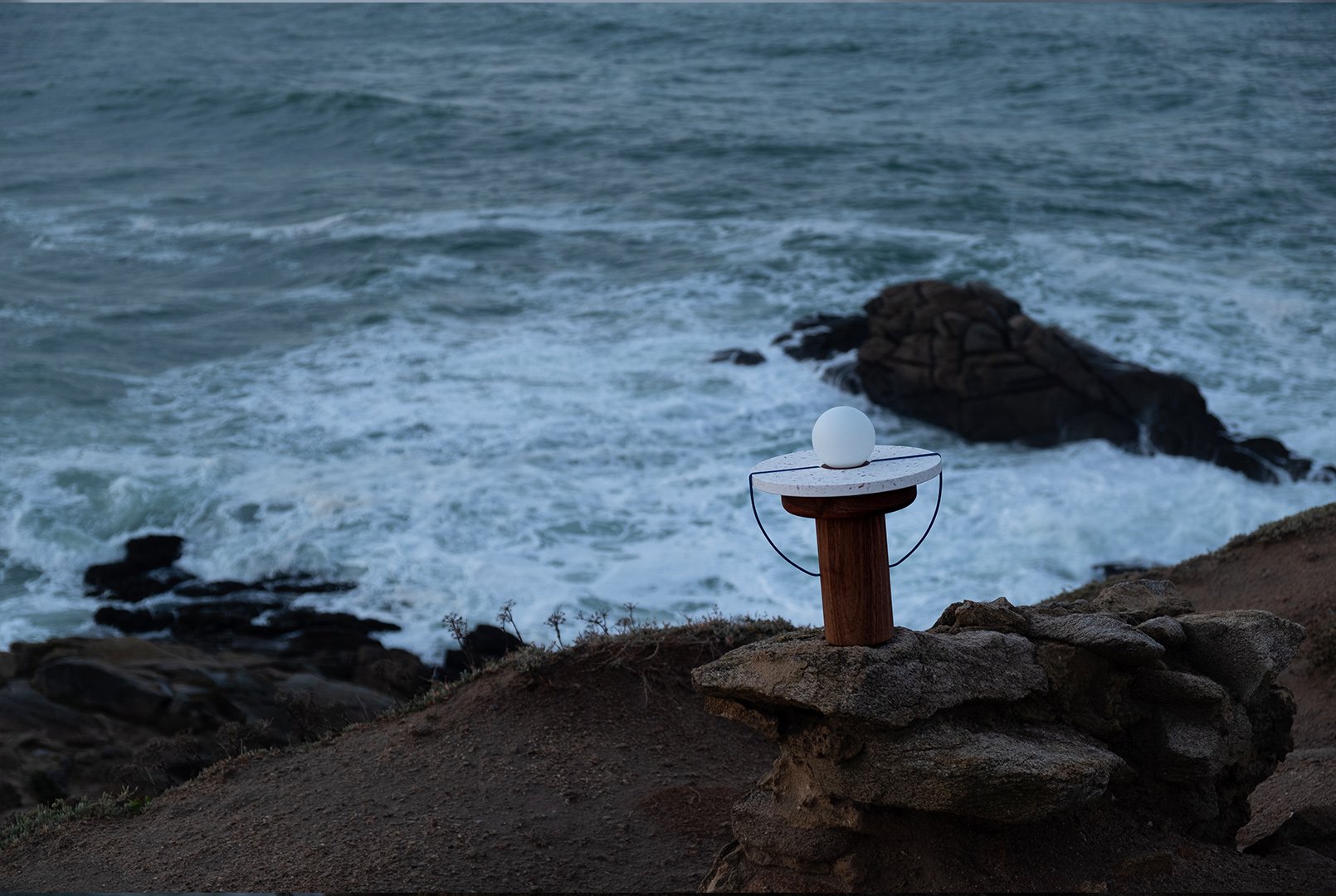 Lighthouse_design-lamp_ammo-malakio.jpg