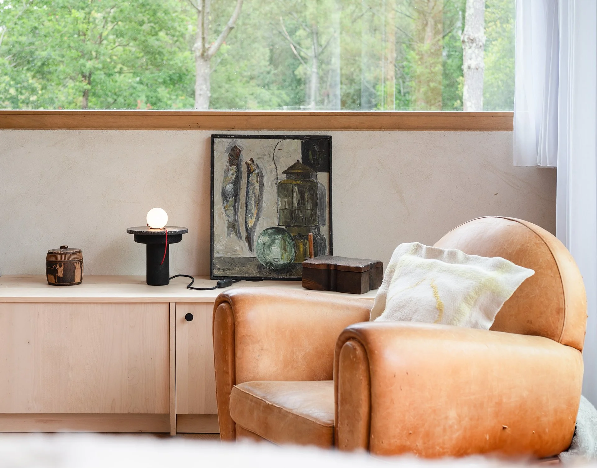 AMMO_Pensee-lodge-mezo-lampe-salon_design.jpg