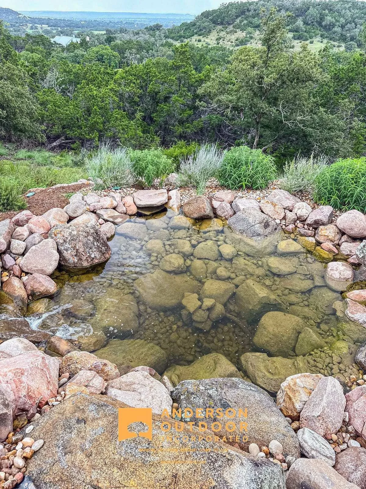 stonewater-05-clear-water-boulder-rim.jpg