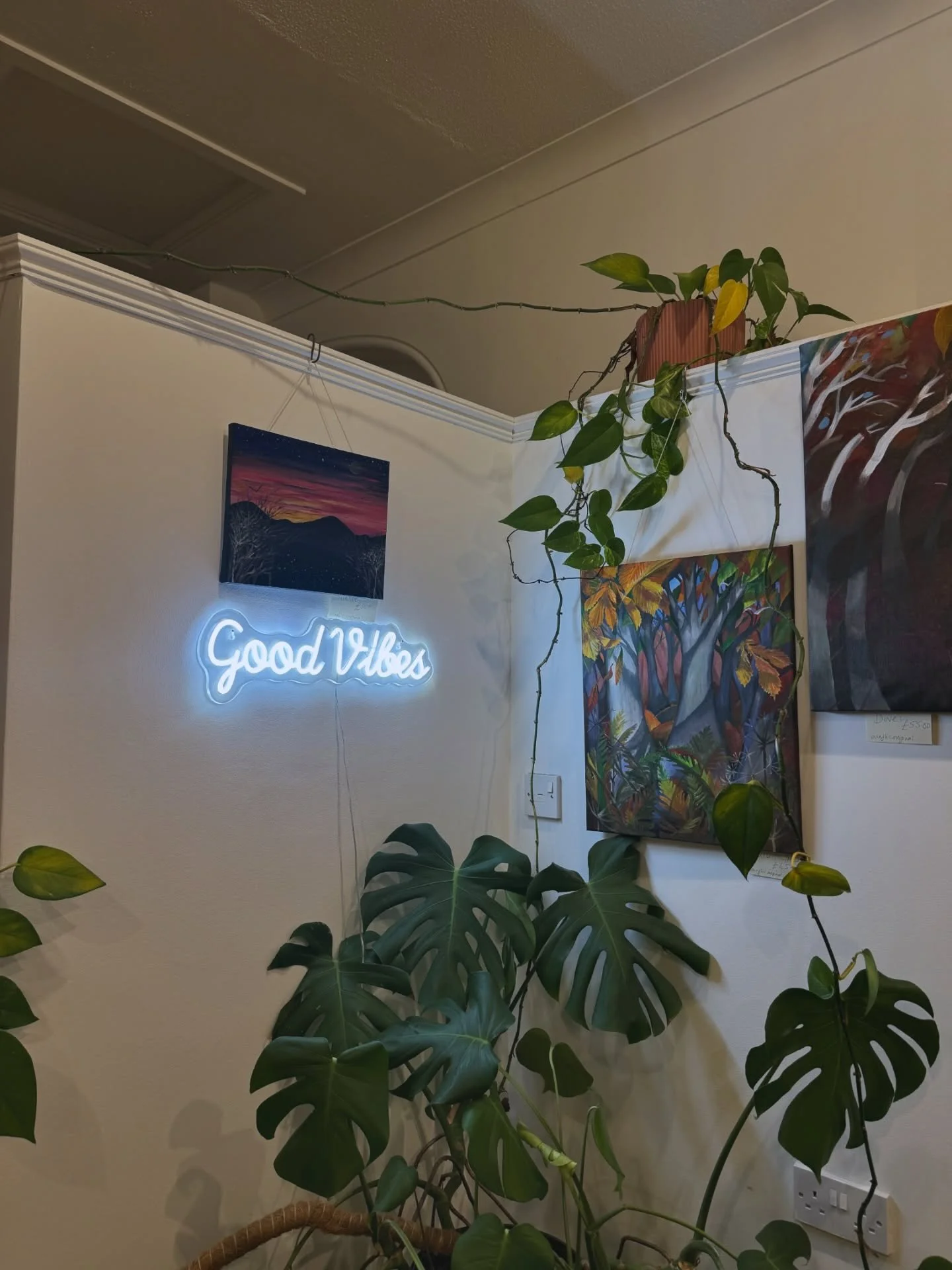 We have a beautiful array of paintings for sale upstairs if you haven&rsquo;t seen already 🎨🖼️