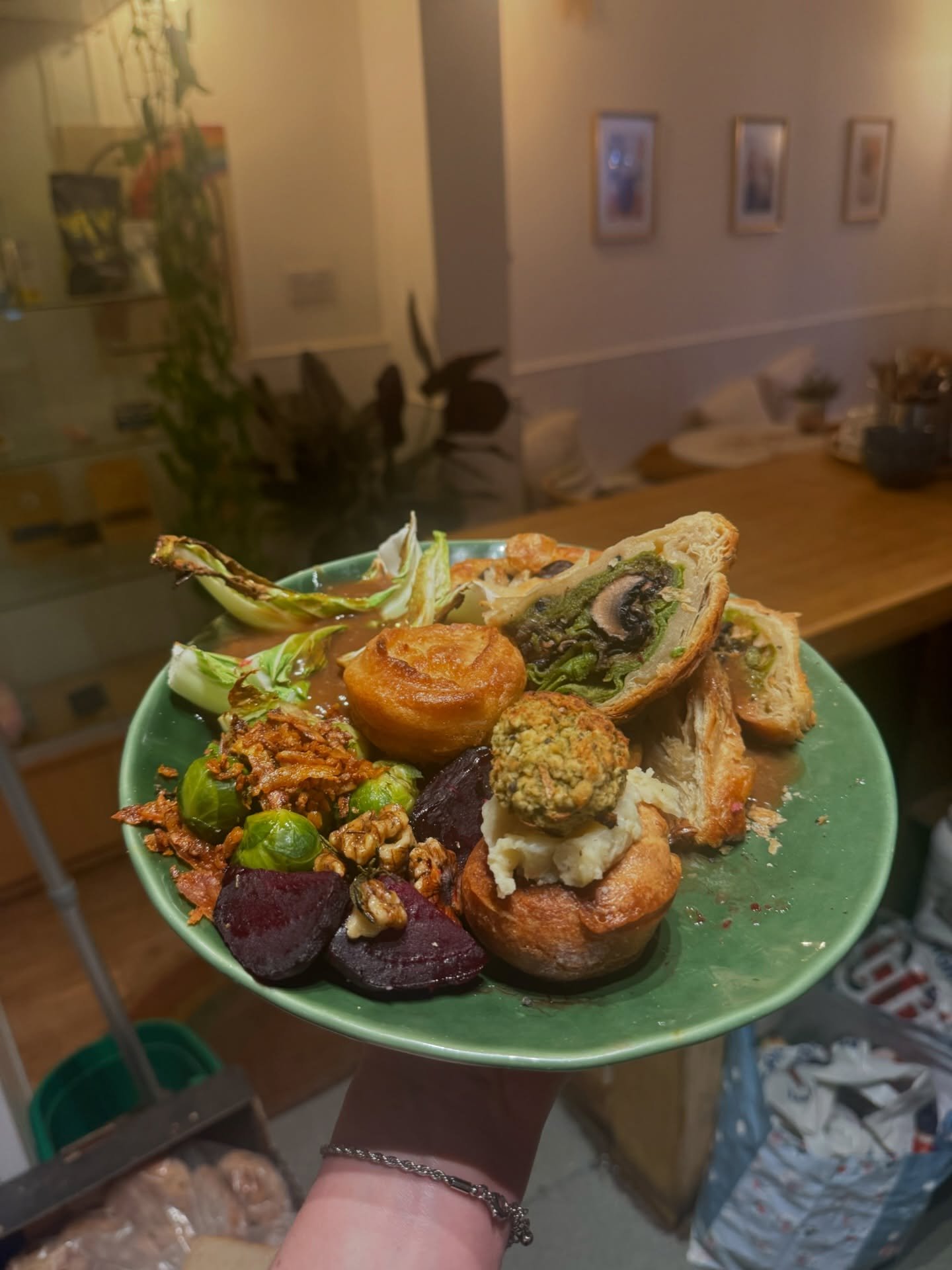 Christmas at Rise 🎄

Food, fun + fitness.

Swipe to see what&rsquo;s been going on and what is still yet to come&hellip;

🎉Christmas opening times ~ we&rsquo;re going to be open the next 2 Monday and Tuesdays so you don&rsquo;t get to miss out!

💪