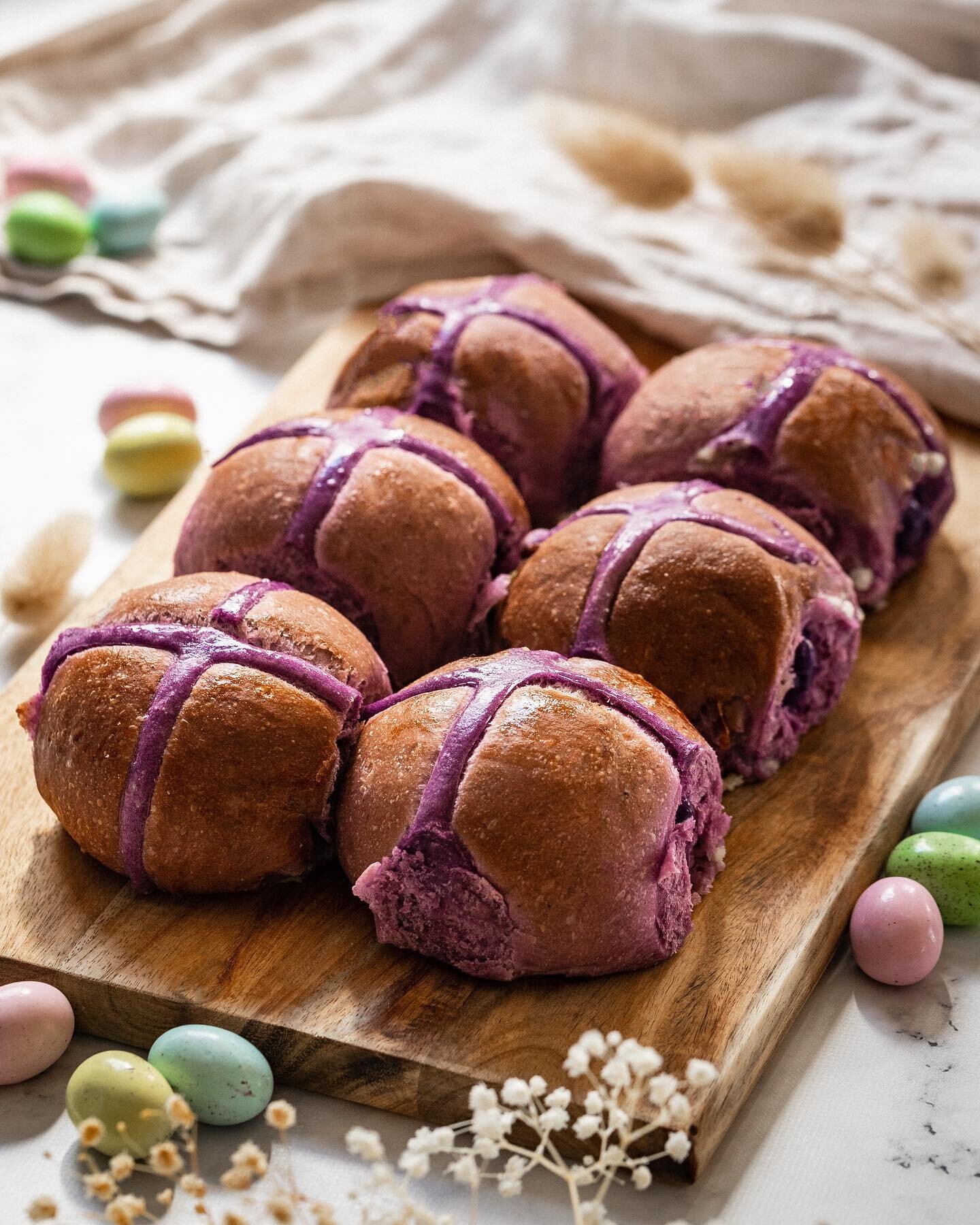We&rsquo;ve got an extra special treat for you this Easter weekend.. Introducing UBE HXB&rsquo;s! 

Ube&nbsp;(Filipino purple yam) hot cross buns infused with white chocolate, filled with ube pastry cream and glazed in sugar syrup. 

Available this E