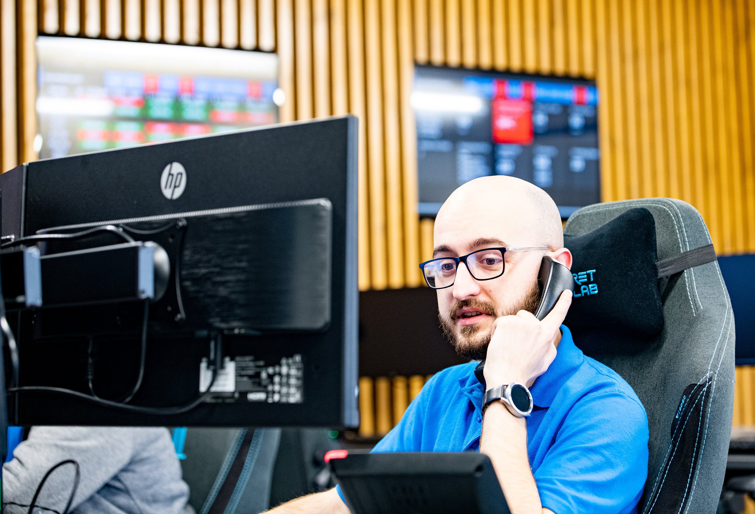 call handling, client help line office photography