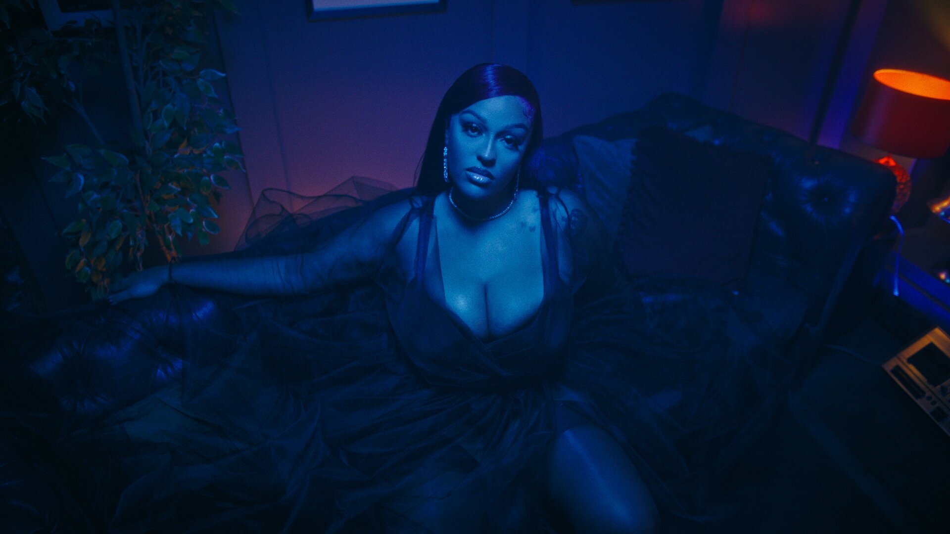  Director: Mollana Burke  DOP: Arran Green 