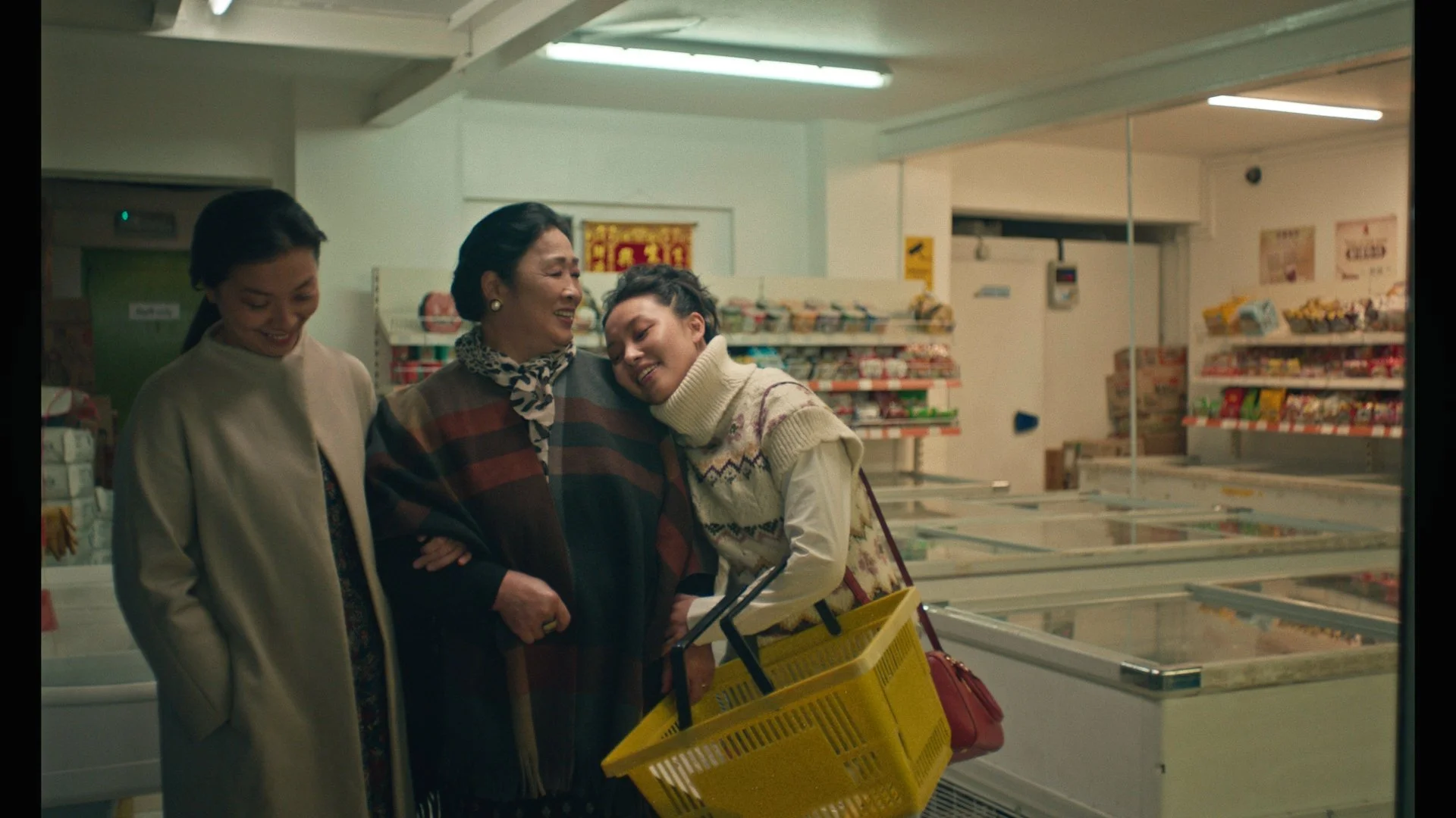  Director: Jenny Wan  DOP: Philippe Thuery 