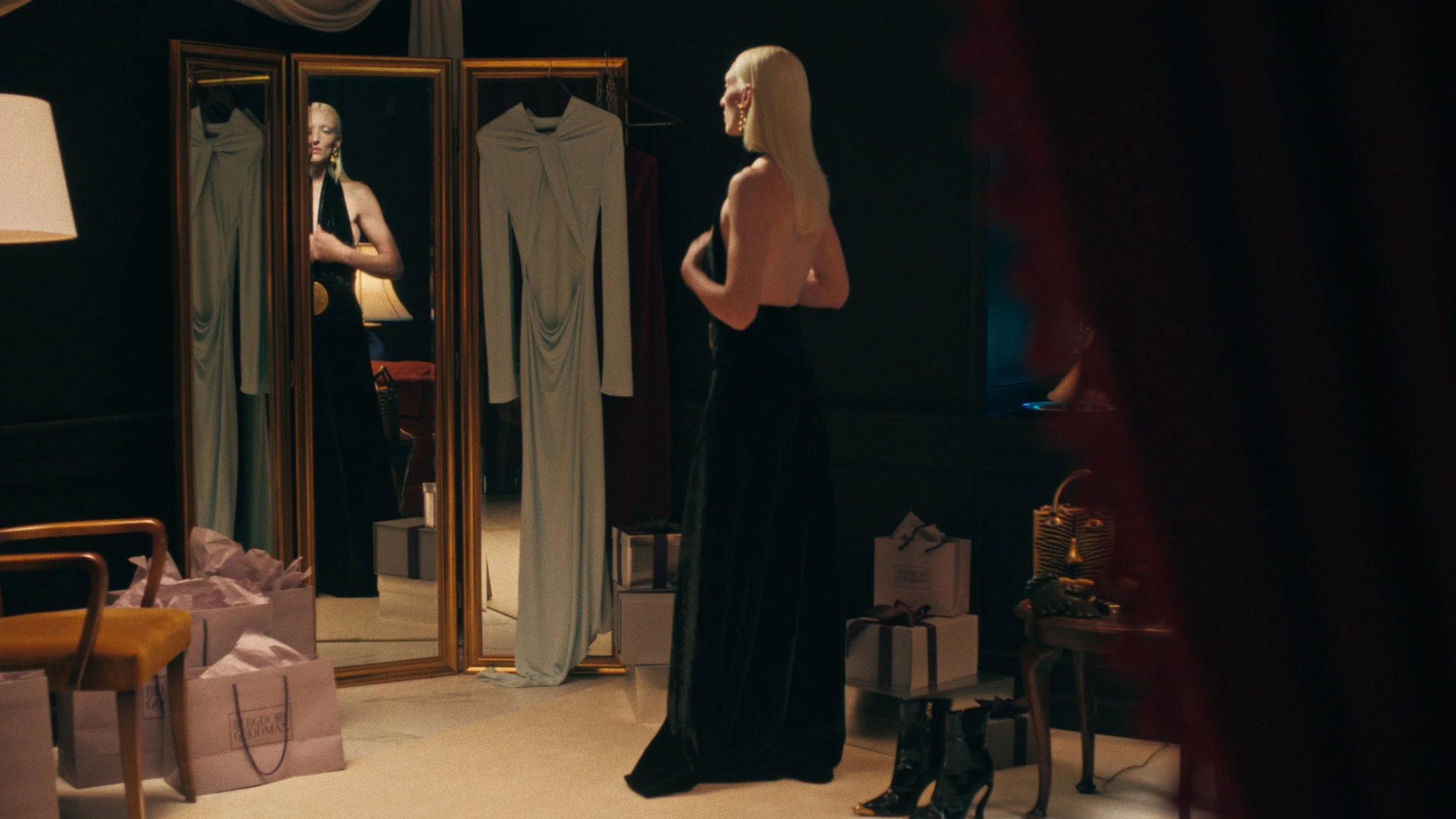  Director: Alexandre Bassard  DOP : Sam White  Prod: Carlota Ruiz de Velasco @DMB  Client : Bergdorf Goodman 