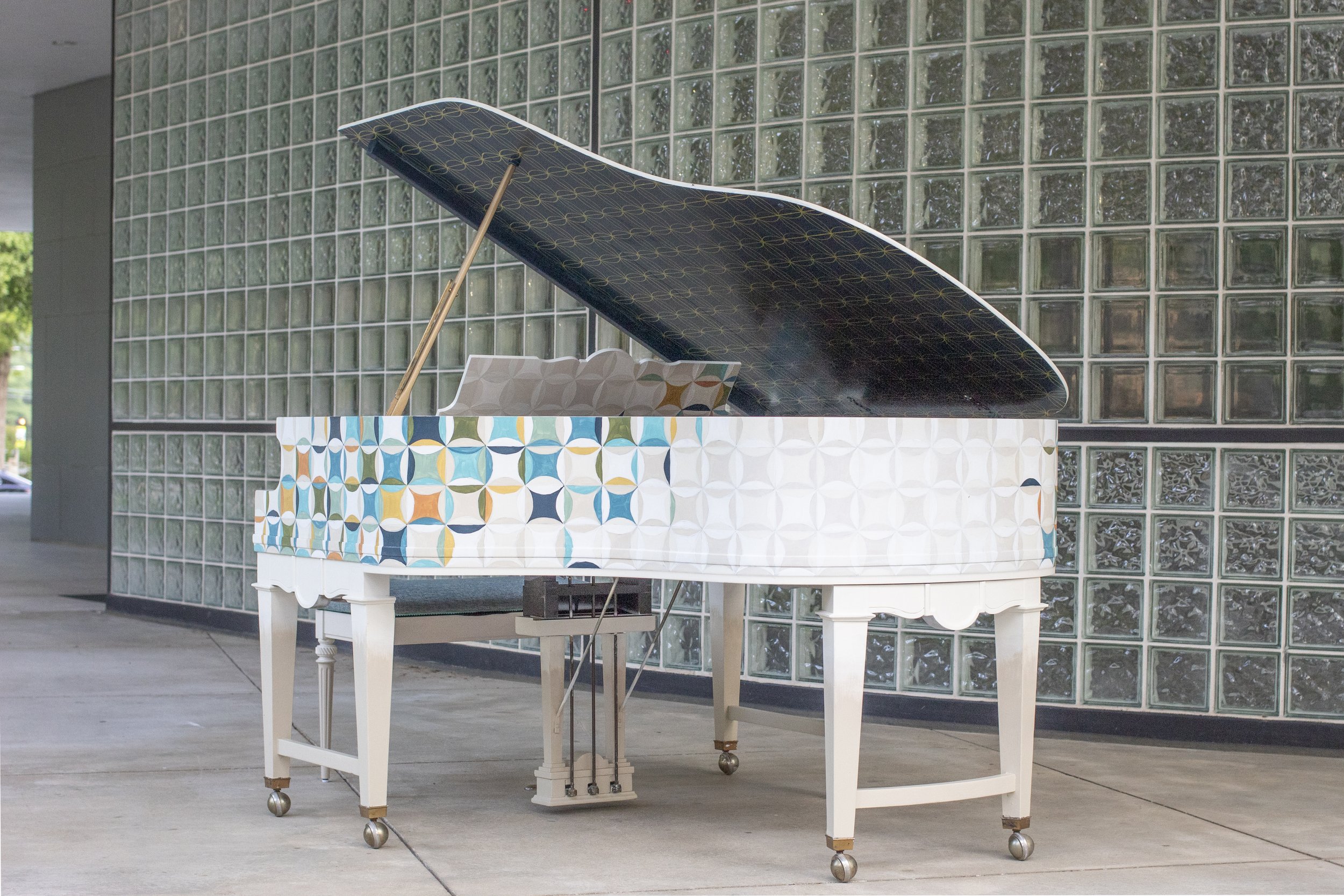 sarah-mangalapalli-2023-piano-06.jpg