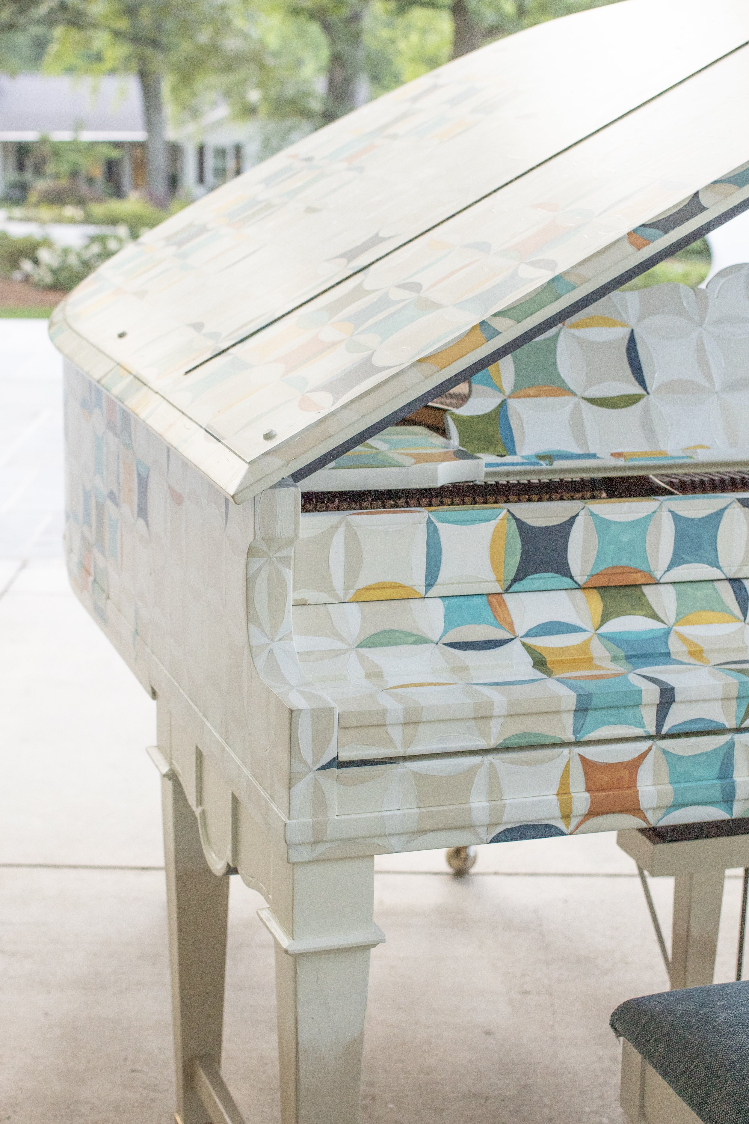 sarah-mangalapalli-2023-piano-02.jpg