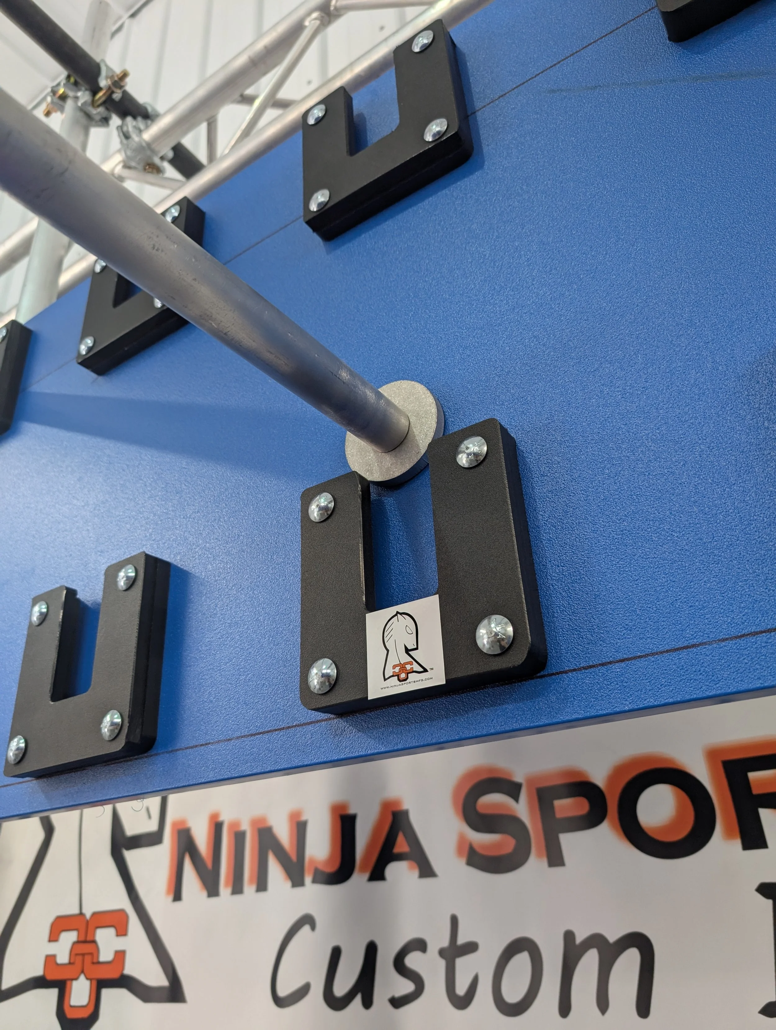 Adjustable-Lache-ninja-warrior-obstacle