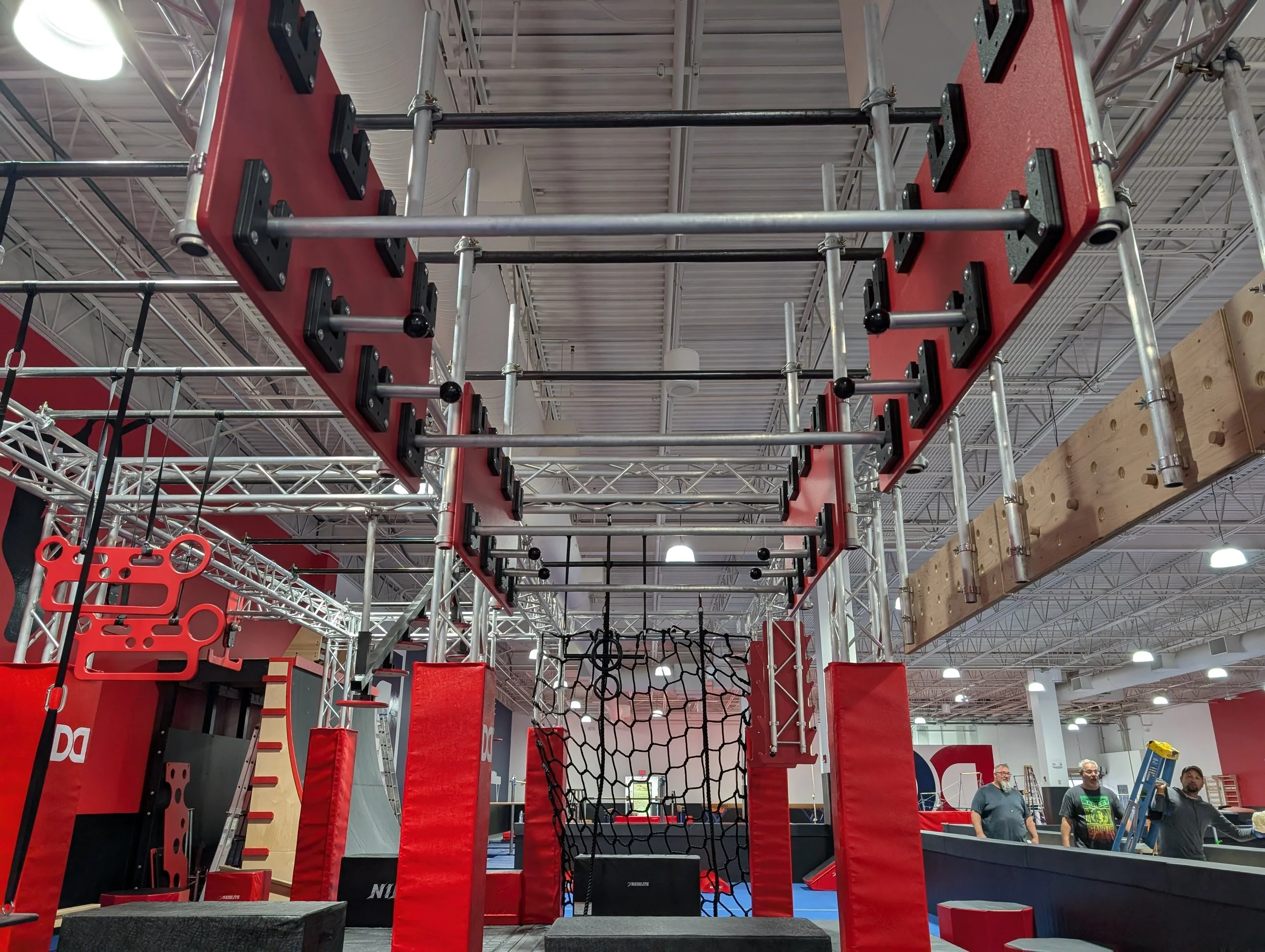 Adjustable Lache - Ninja Warrior Traverse Obstacle