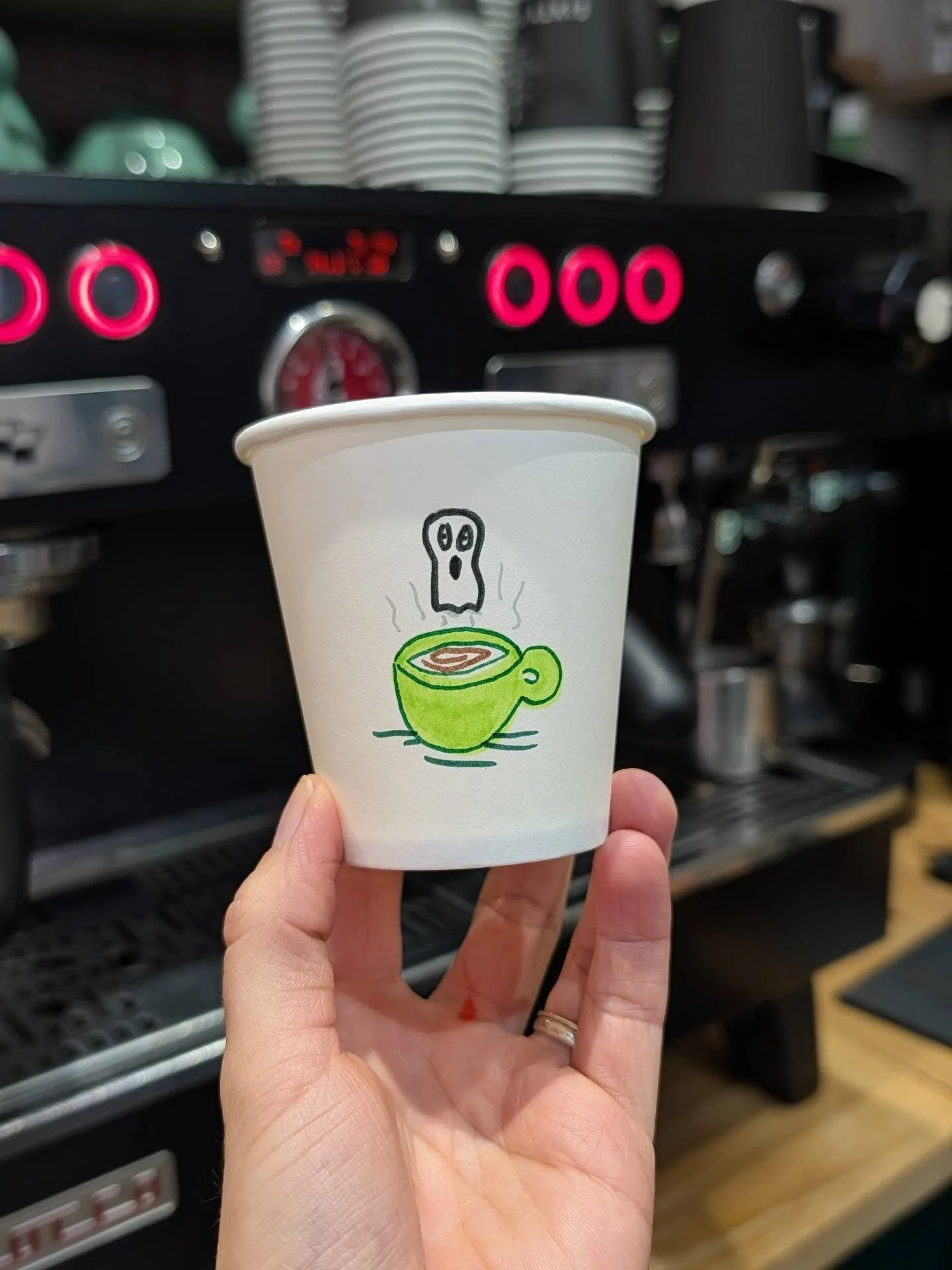 GET YOUR SPOOK ON! 👻🎃 Enjoy a FLATTIE or CHINO in a bespoke 6oz cup this HALLOWEEN *WHILST STOCKS LAST*  #halloween #coffee