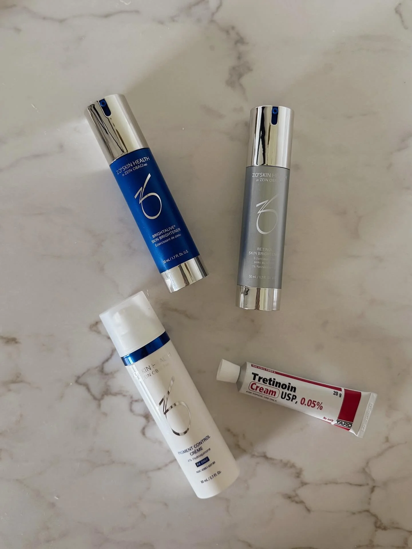 The secret sauce to getting rid of your pigmentation 👇🏼

Pigment inhibitors ✨

Pigment inhibitors are skincare ingredients that interrupt melanin production - the process behind dark spots, melasma, and uneven tone. Instead of only lifting surface 