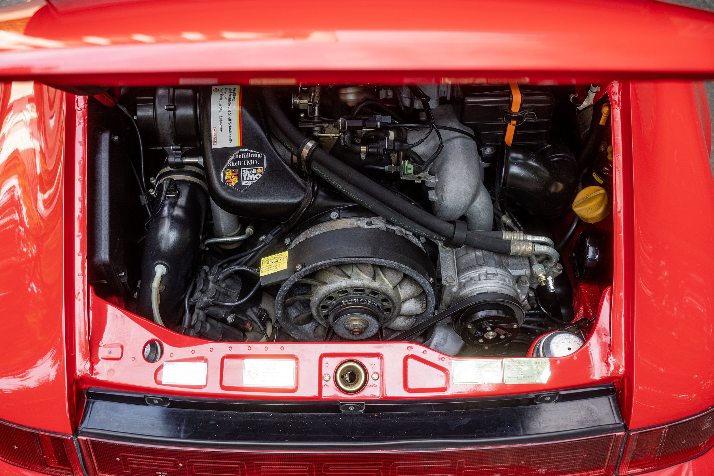 1989 Porsche 964 Carrera 4 911 | Bring a Trailer | Seattle Automotive Auction Photography | Josh Mackey | Mackeydesigns