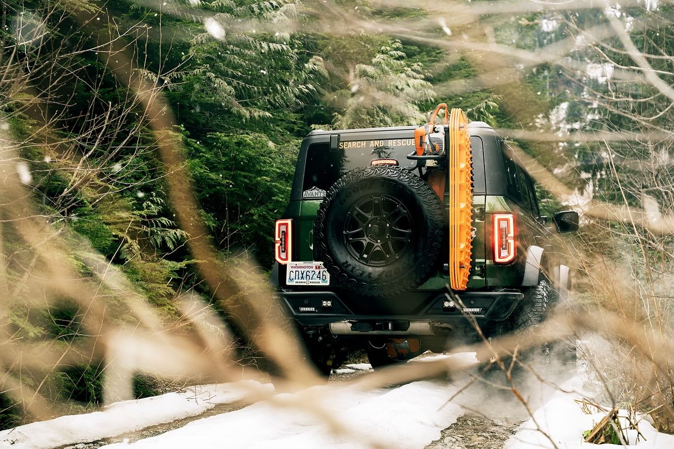 Getting unlost in the mountains with @ford @fordbronco 

#ford #fordbronco