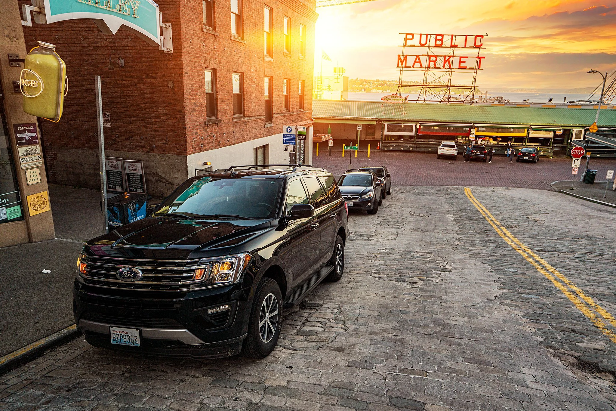 Ford Expedition | Turo | Seattle Automotive Photography | Josh Mackey | Mackeydesigns