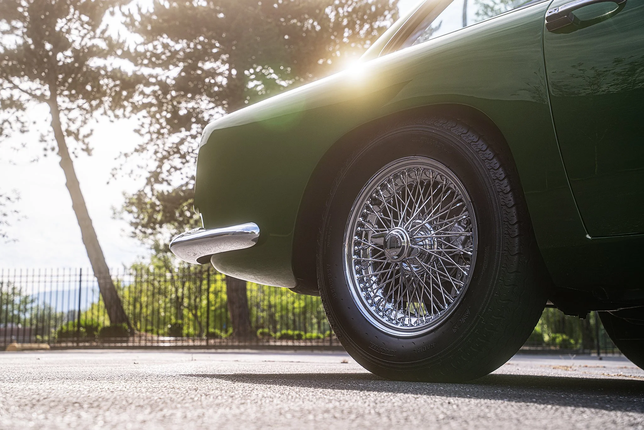 1960 Aston Martin DB4 | RM Sotheby's | Seattle Automotive Auction Photography | Josh Mackey | Mackeydesigns
