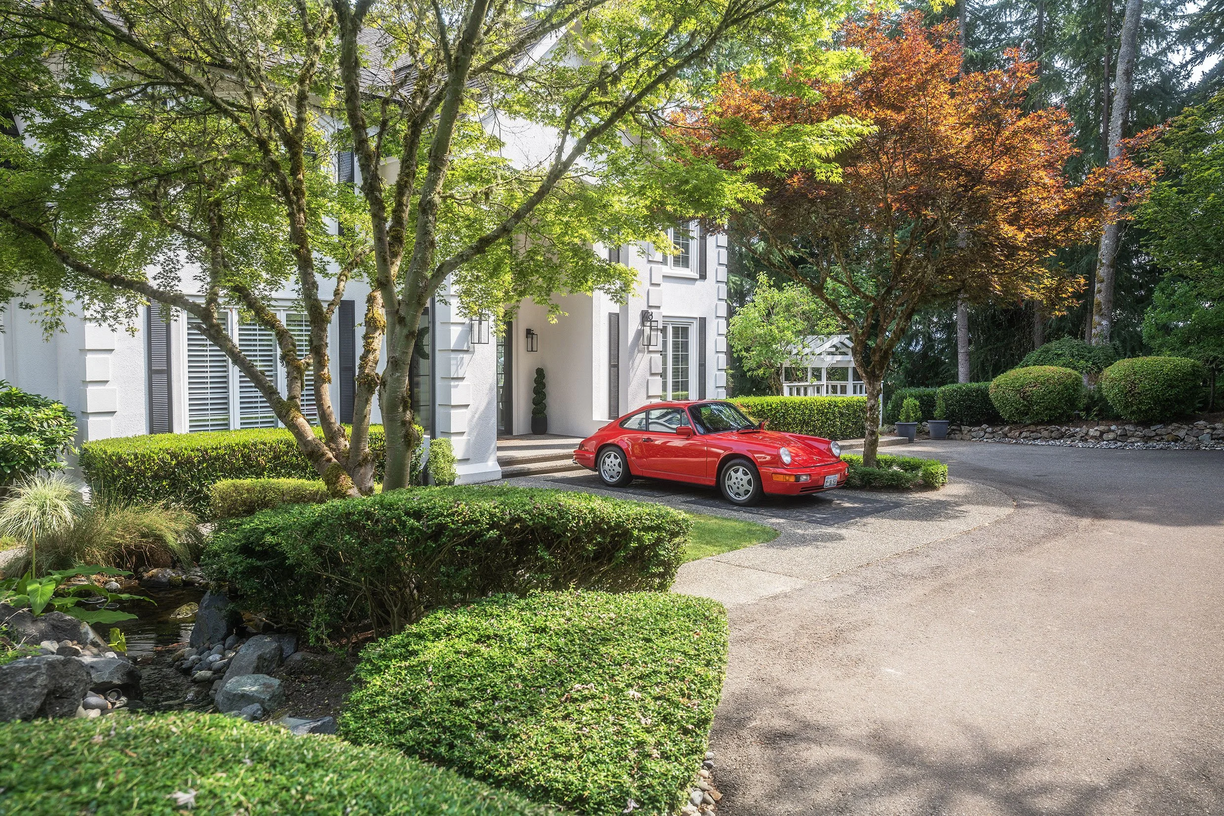 1989 Porsche 964 Carrera 4 911 | Bring a Trailer | Seattle Automotive Auction Photography | Josh Mackey | Mackeydesigns