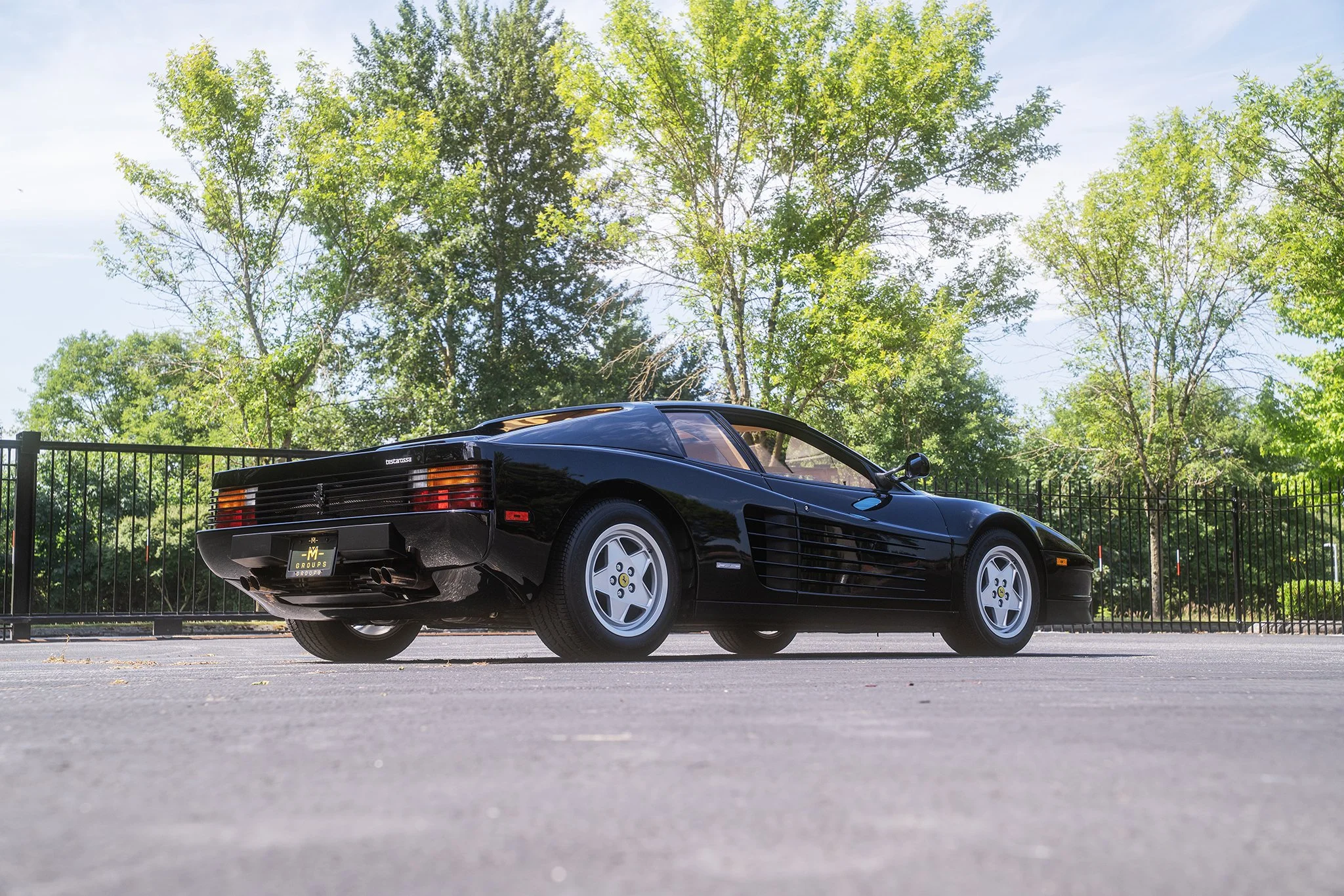 1988 Ferrari Testarossa | RM Sotheby's | Seattle Automotive Auction Photography | Josh Mackey | Mackeydesigns