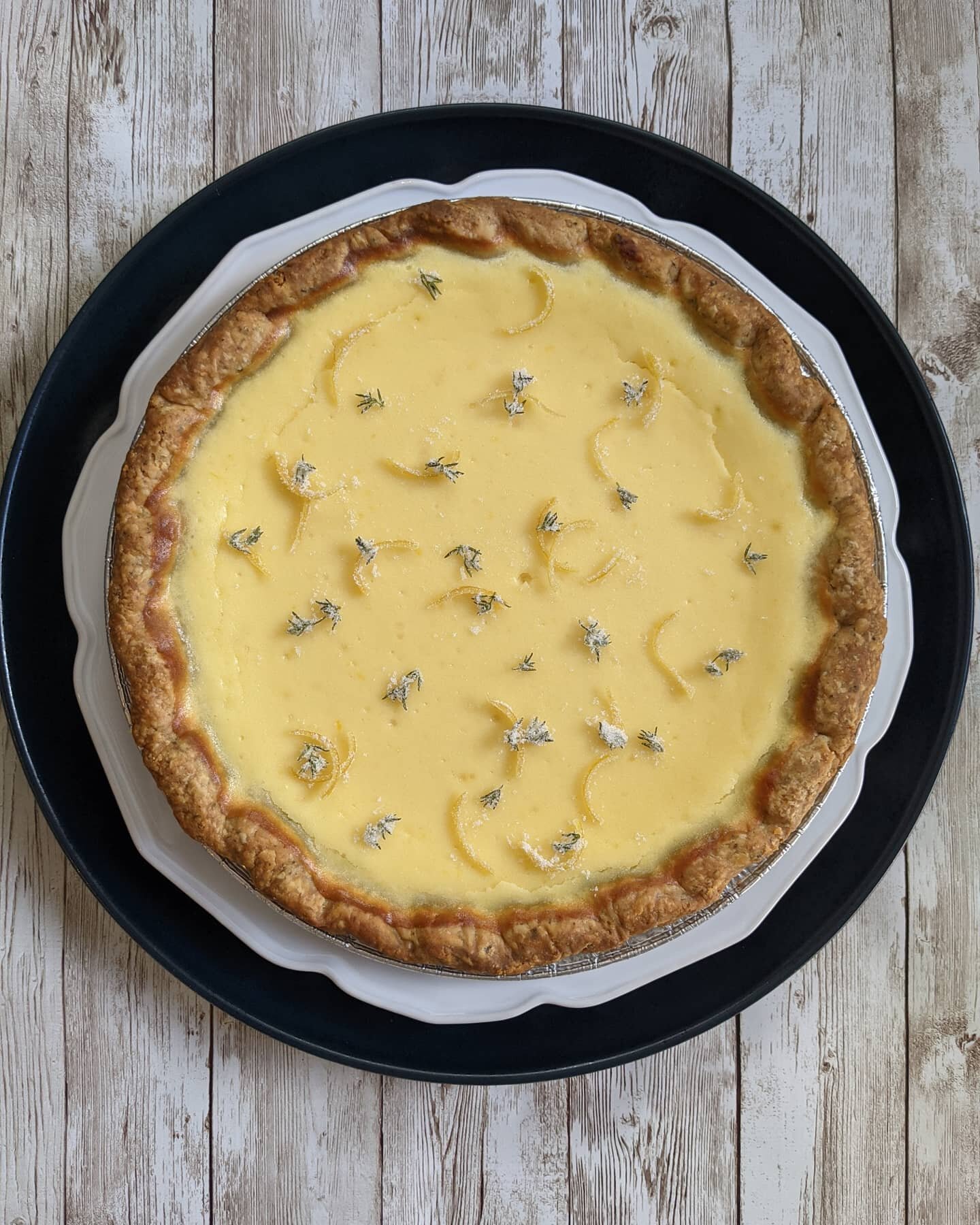 Ricotta Lemon-Thyme
:
The ricotta gives it a cheesecake texture with lovely notes of herbs and lemon. 
:
Made to Order
$30 (Whole)
:
#thepiewitch #pies #piesofinstagram #lemon #herbcrust #thyme #ricotta #ricottacheese #cheesecake