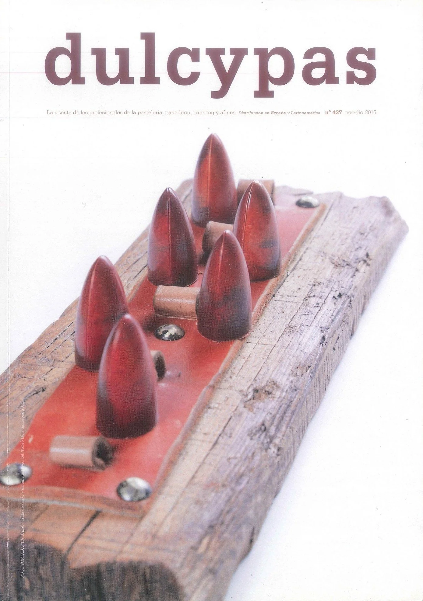 Dulcypas magazine cover featuring artisanal chocolate and confectionery creations by Jean-Marie Auboine Chocolatier
