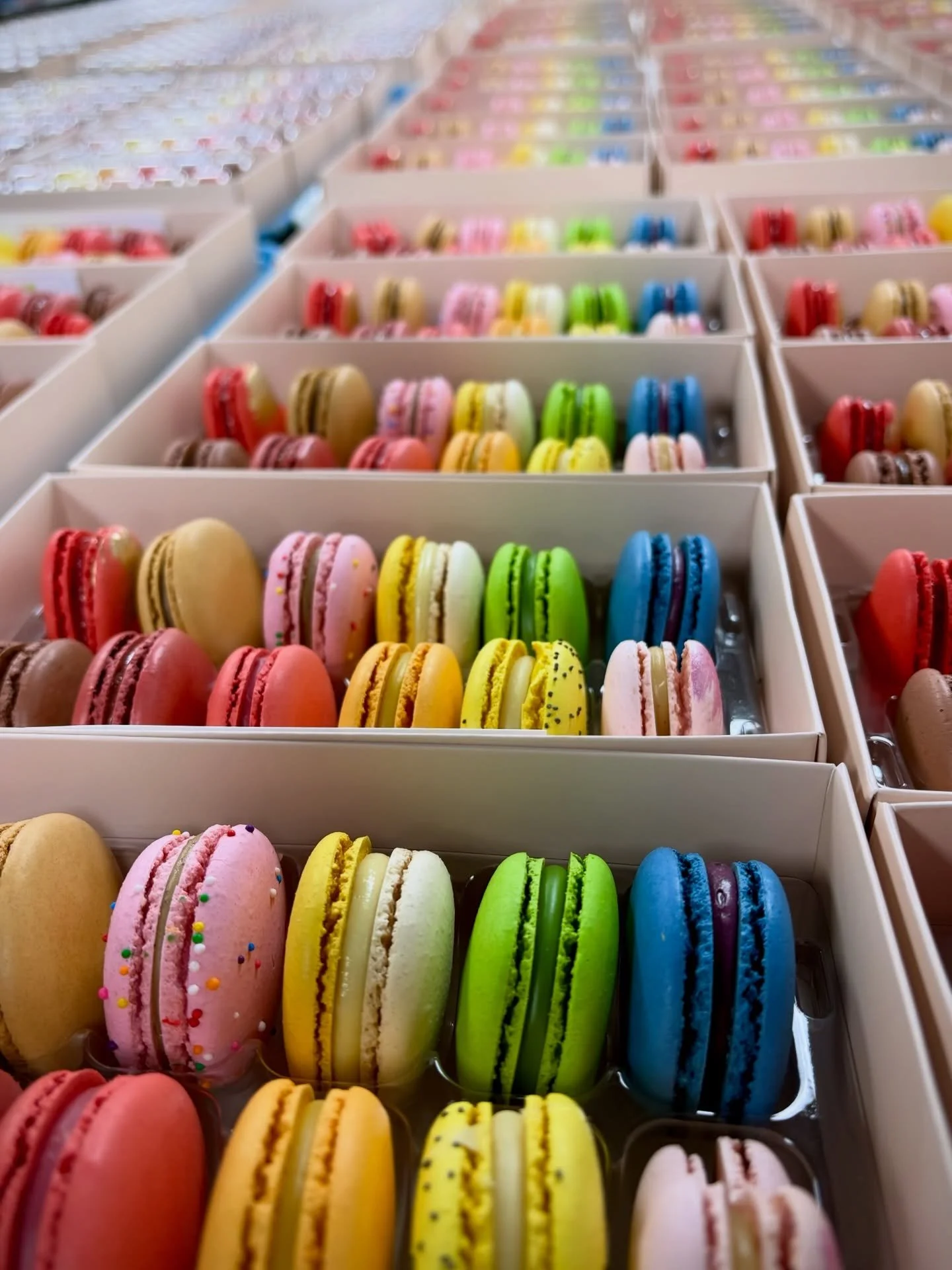 Full spectrum of flavors and colors. Crafted with consistency, exceptional quality and refined presentation. Available at scale for wholesale partnerships and corporate gifting. #frenchmacarons #lasvegas #gifts #sweet #dessert