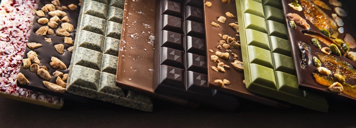 TB209140-2-EditDarkChocolates_2024_desat.jpg