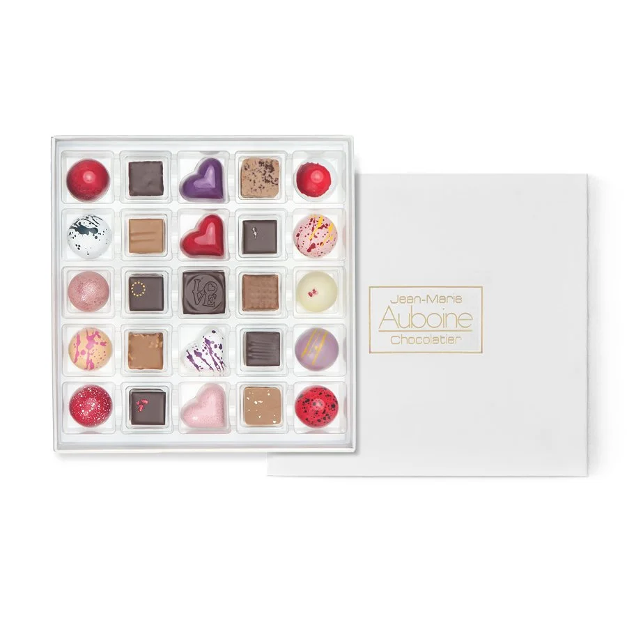Valentine's Assorted 25pc Luxurious Gift Box.jpg