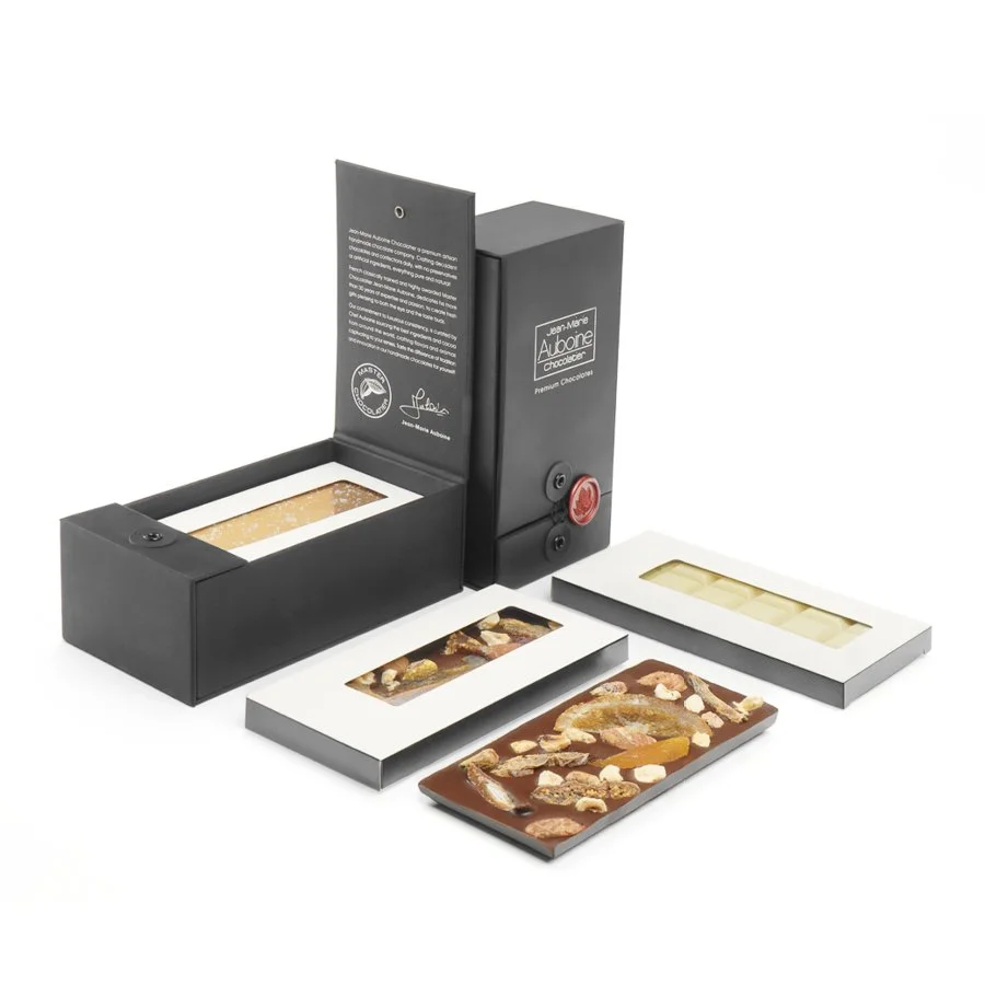 Chocolate Bars in Wooden Giftbox | Award-Winning