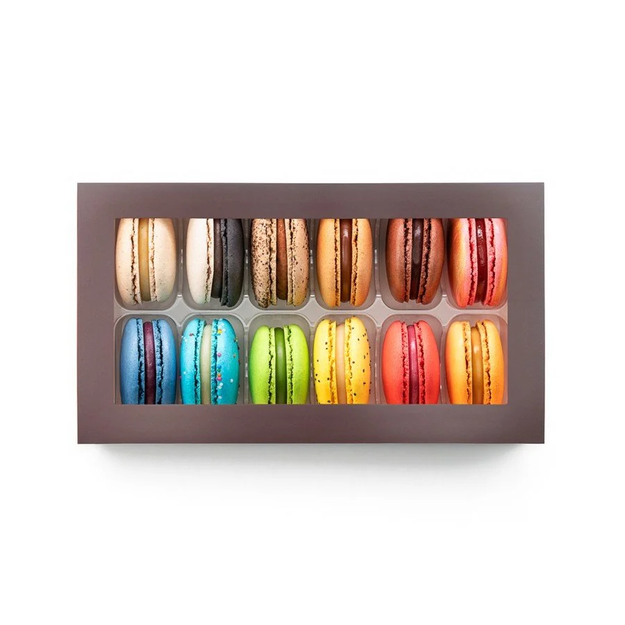 12 French Macarons Signature Collection