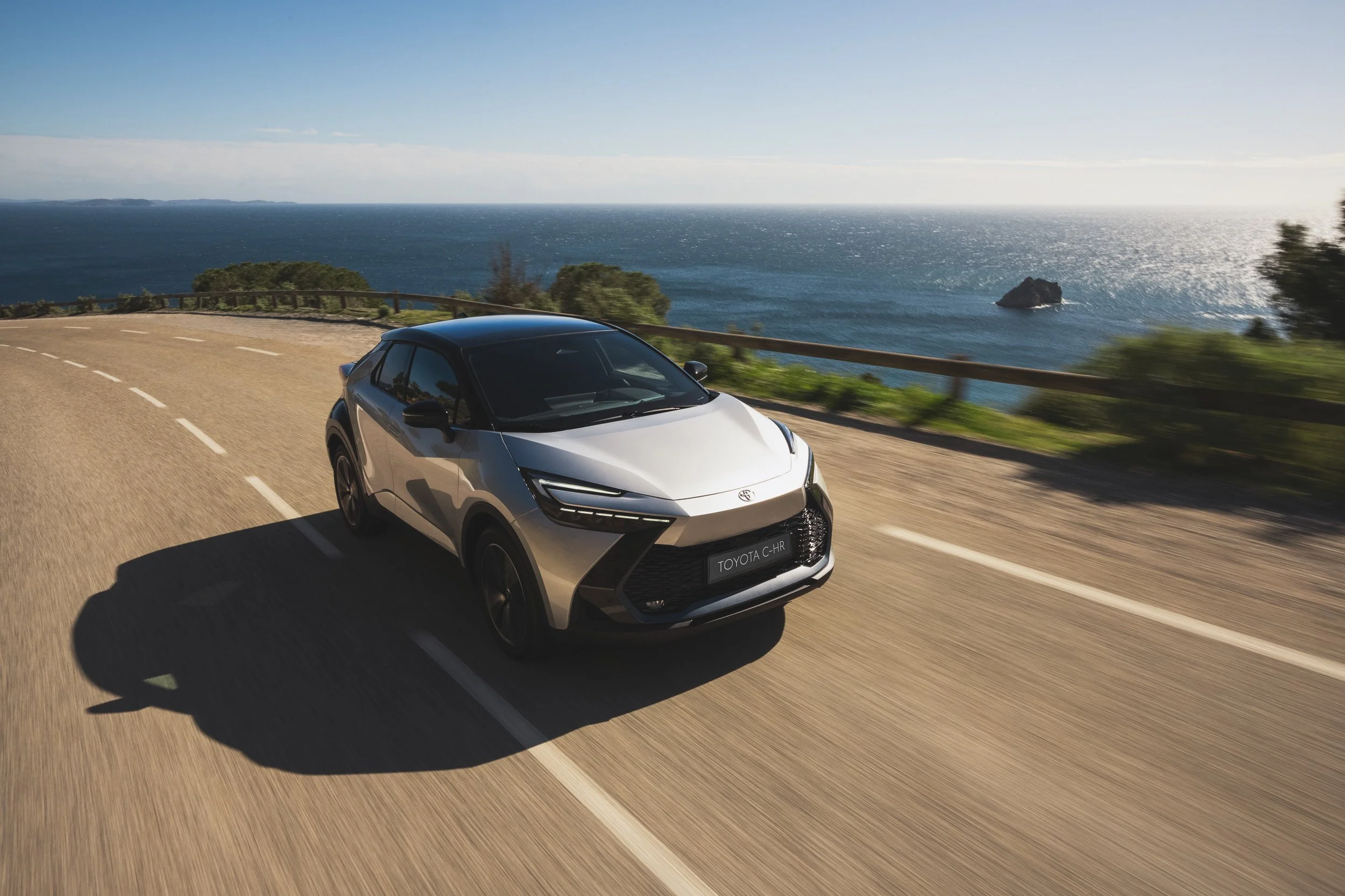 2024_C-HR PHEV_DPL_0910.jpg